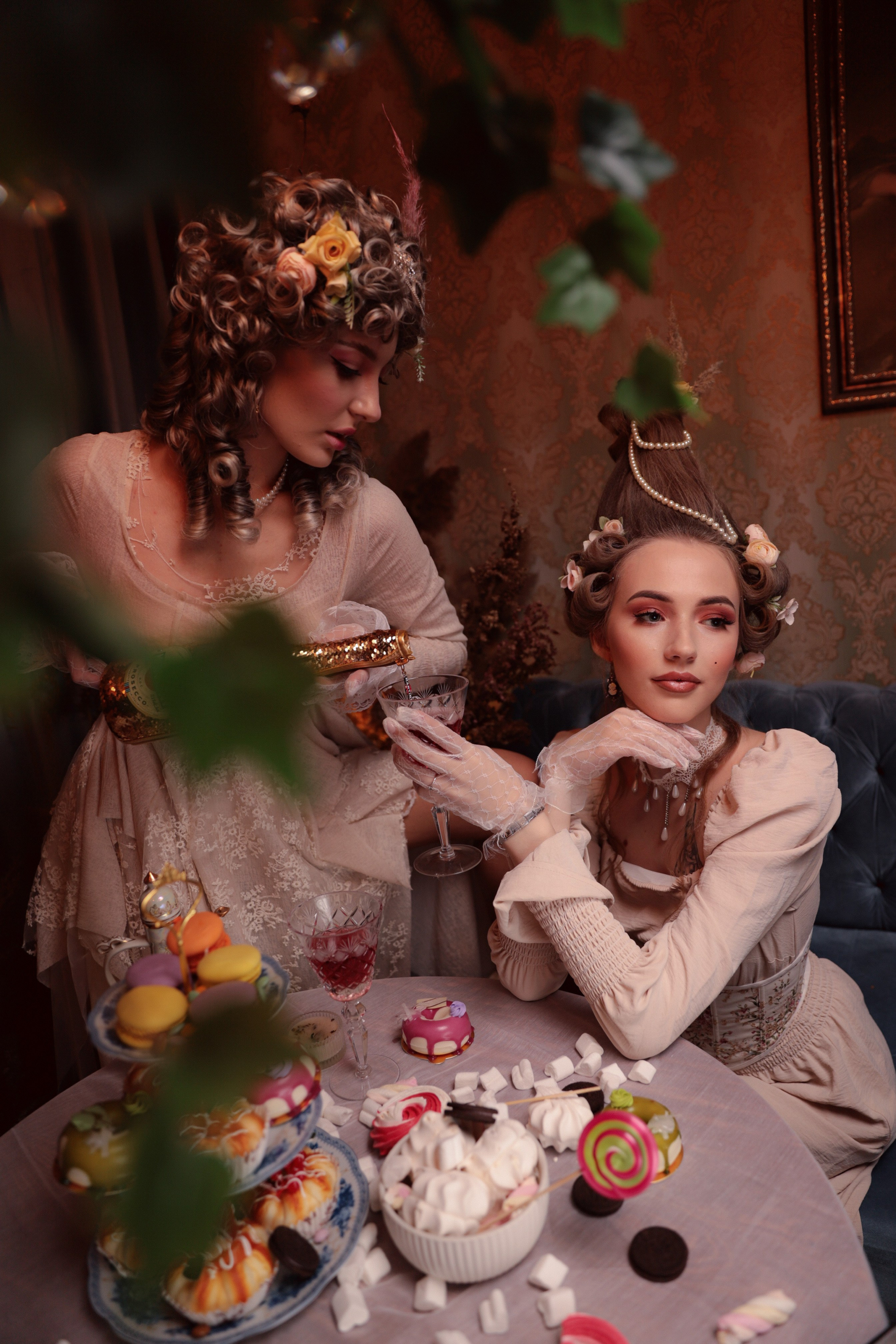 Придворные дамы. Фотограф Велькер Марина