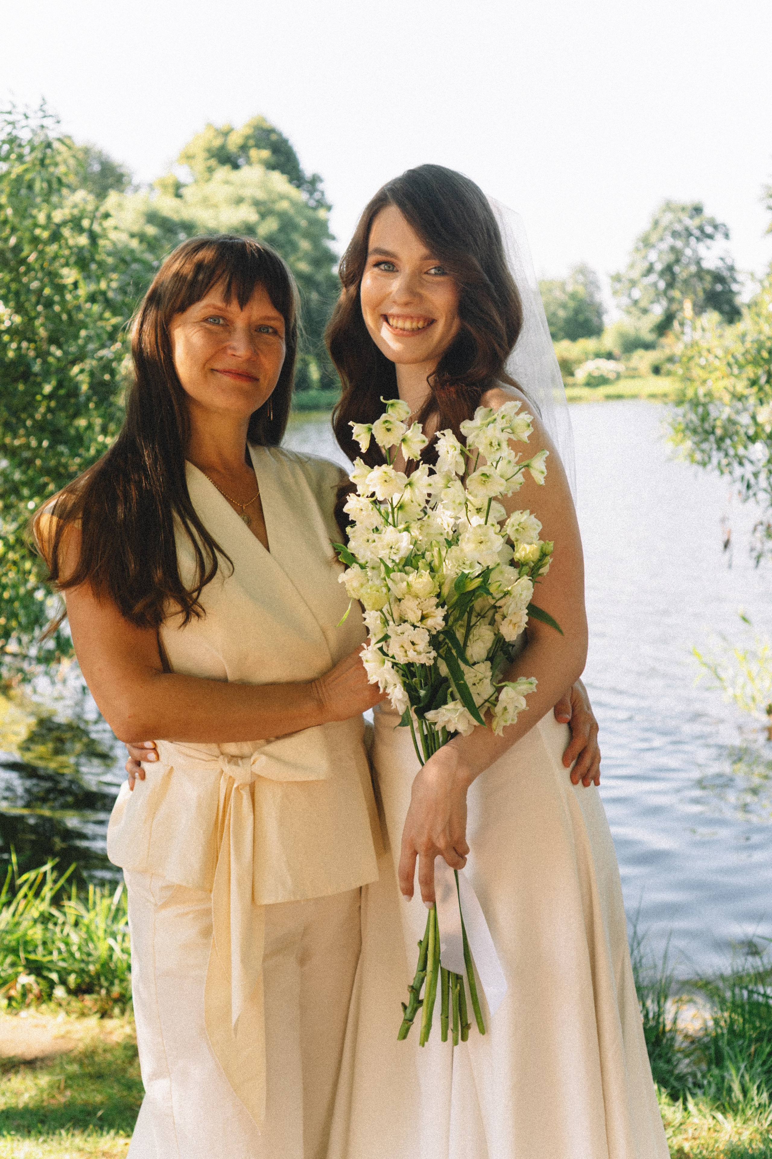 СВАДЕБНАЯ СЬЕМКА В ПЕТЕРГОФЕ И СЬЕМКА РЕПОРТАЖА В ЗАГСЕ ПЕТЕРГОФА. Профессиональный фотограф, Санкт-Петербург — Виктория Богомолова