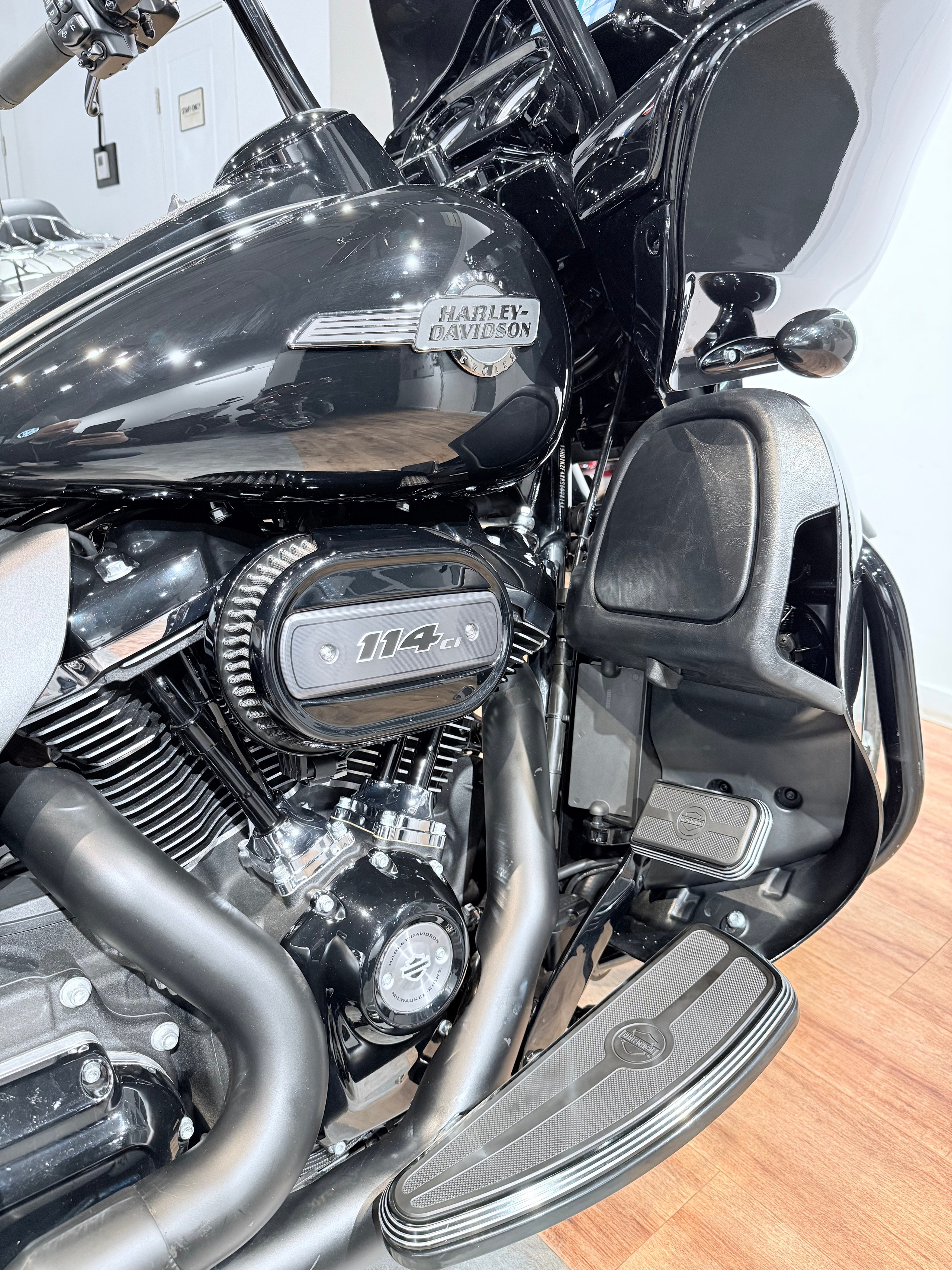 2023 Road Glide Limited. Hello Davidson, Москва. Только хорошие мотоциклы…