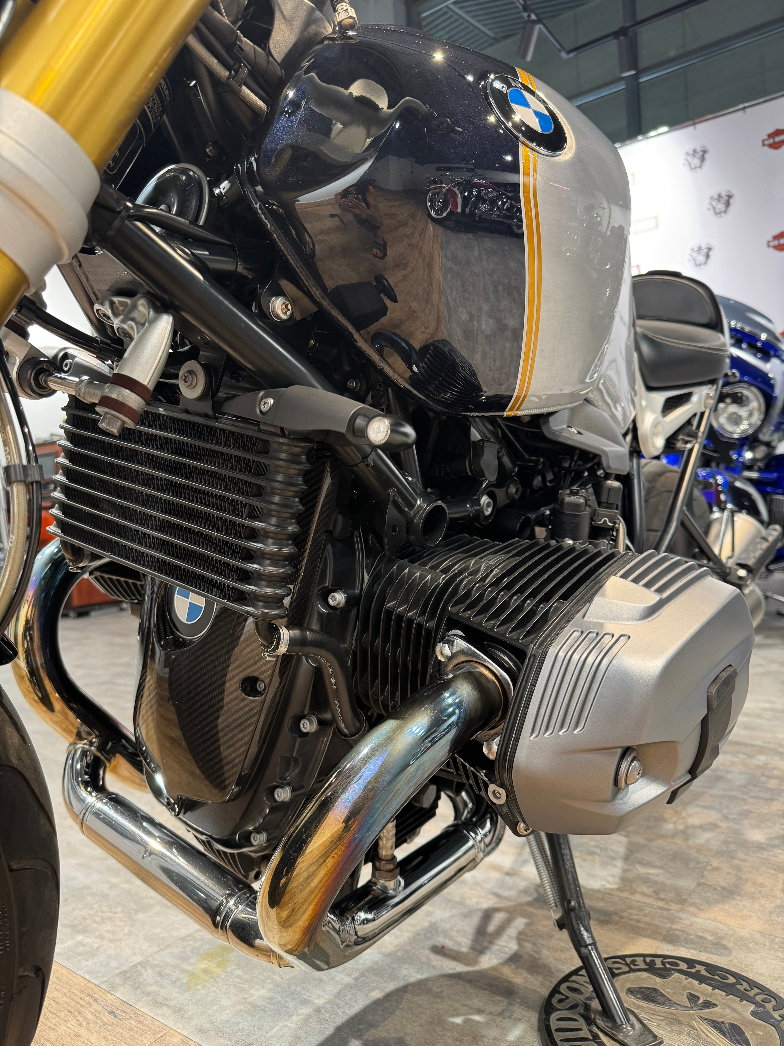 Мотоциклы Harley-Davidson BMW R Nine T (Option 719) — купить мотоцикл. Hello Davidson, Москва. Только хорошие мотоциклы…