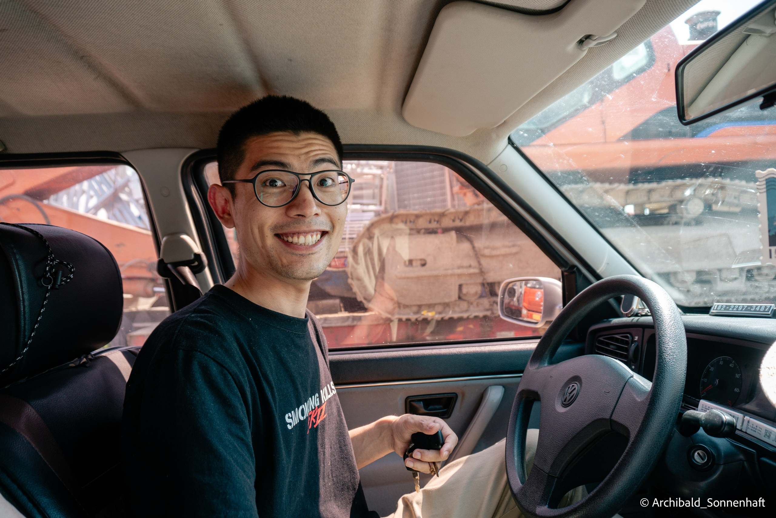 Auto-trip to Datong, Camp. Photographer in Guangzhou, China. Archibald Sonnenhaft