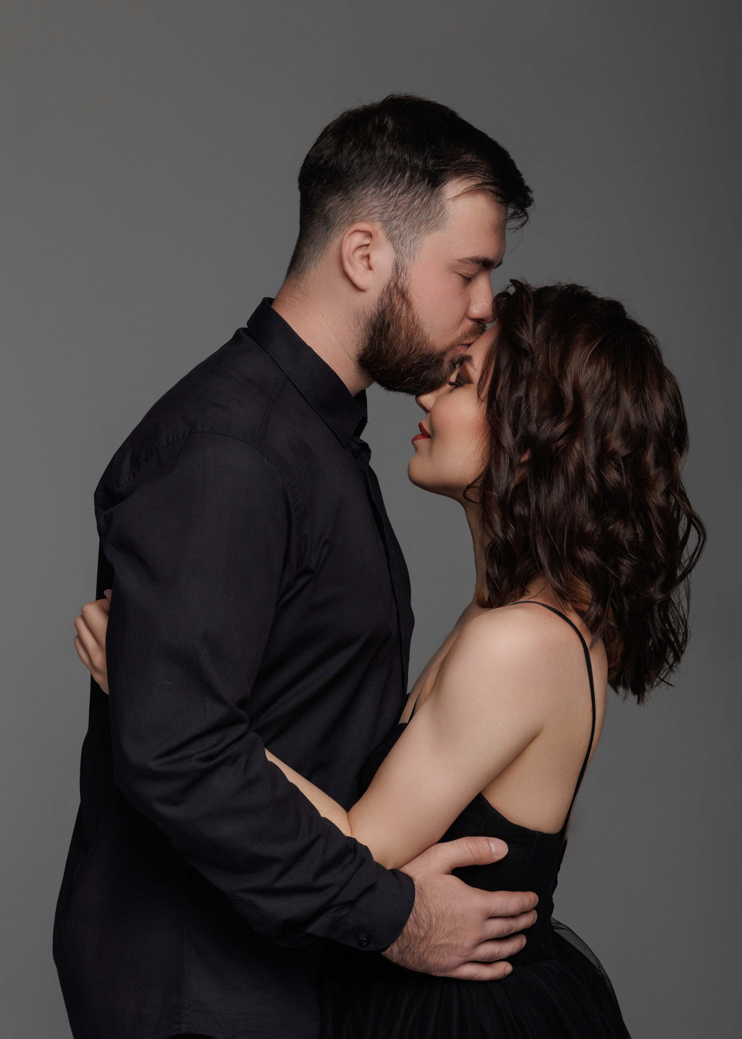 Антон и Анастасия. Фотограф женского портрета, беременности и материнства Харькова Елена