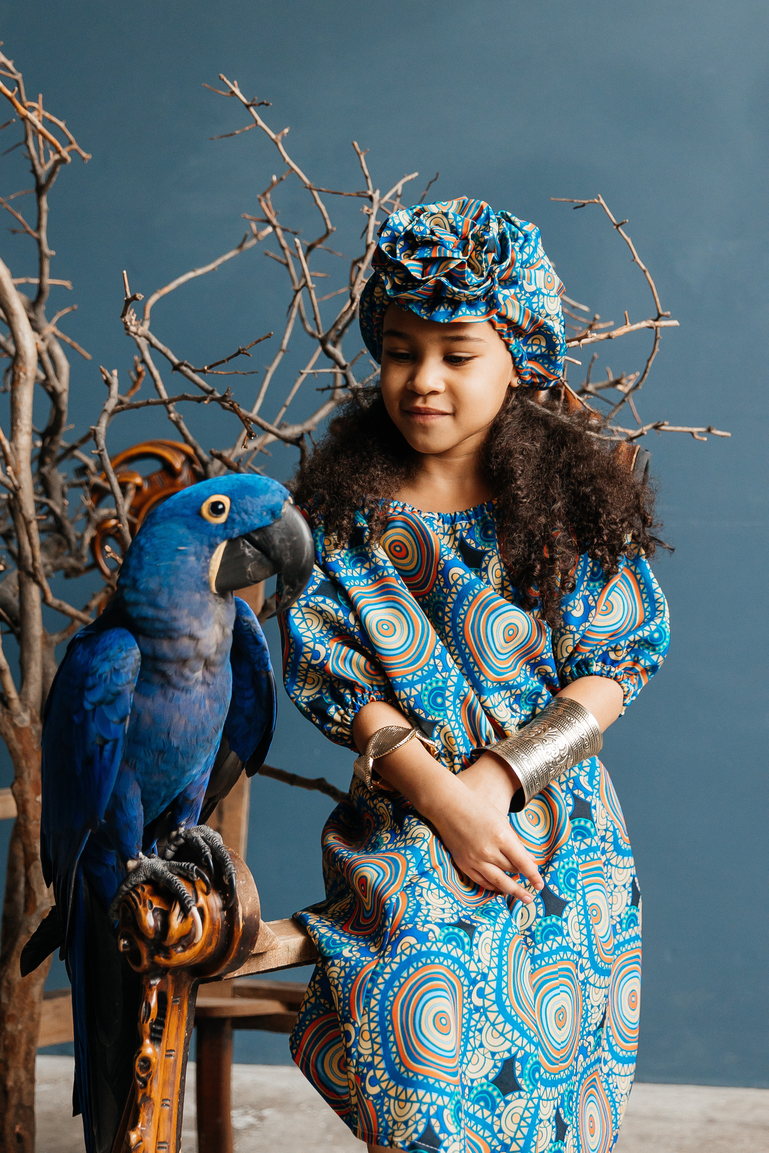 Студийные с попугаем. Свадебный и семейный фотограф в Москве Холда Тати