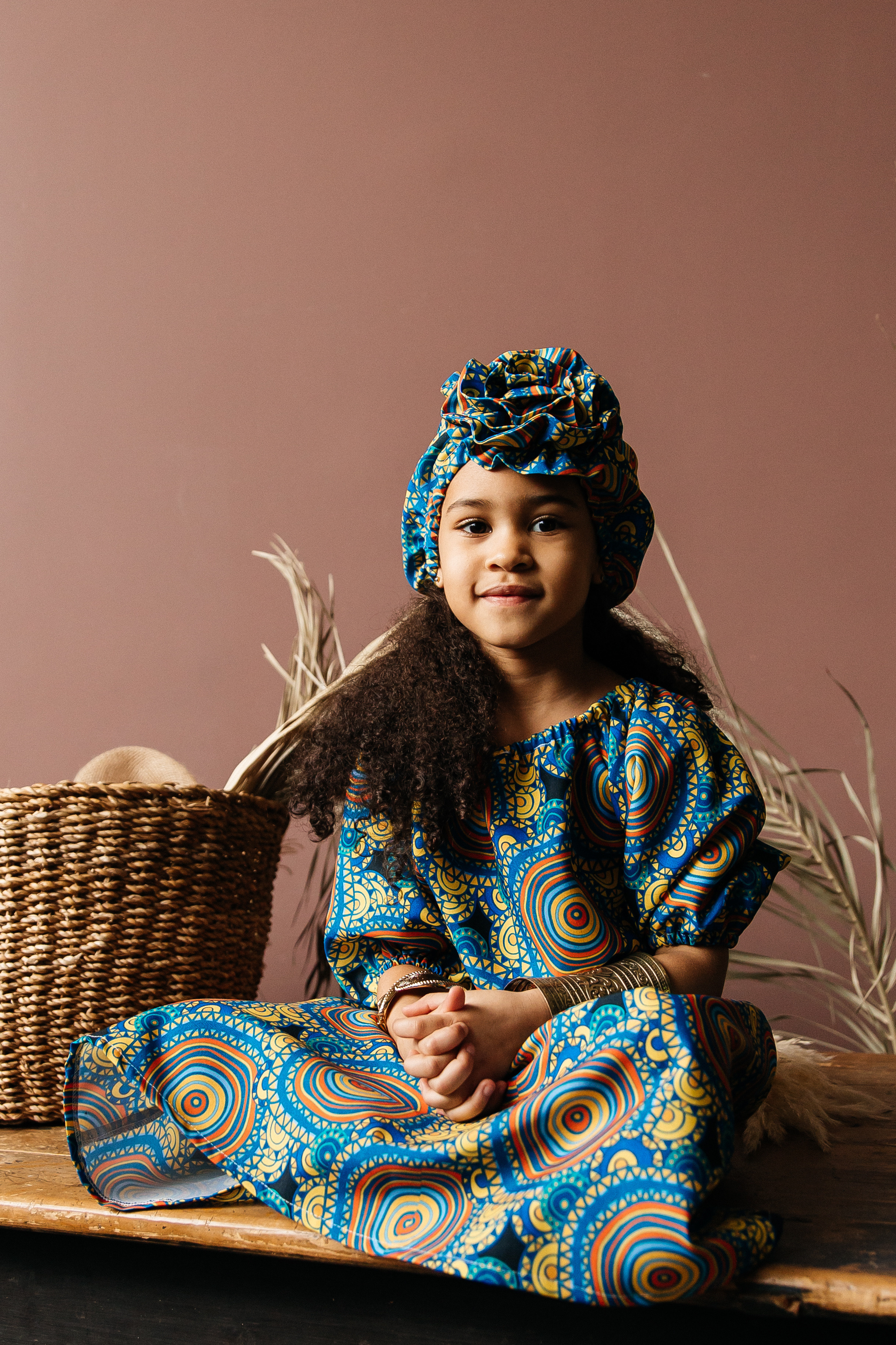 Студийные с попугаем. Свадебный и семейный фотограф в Москве Холда Тати