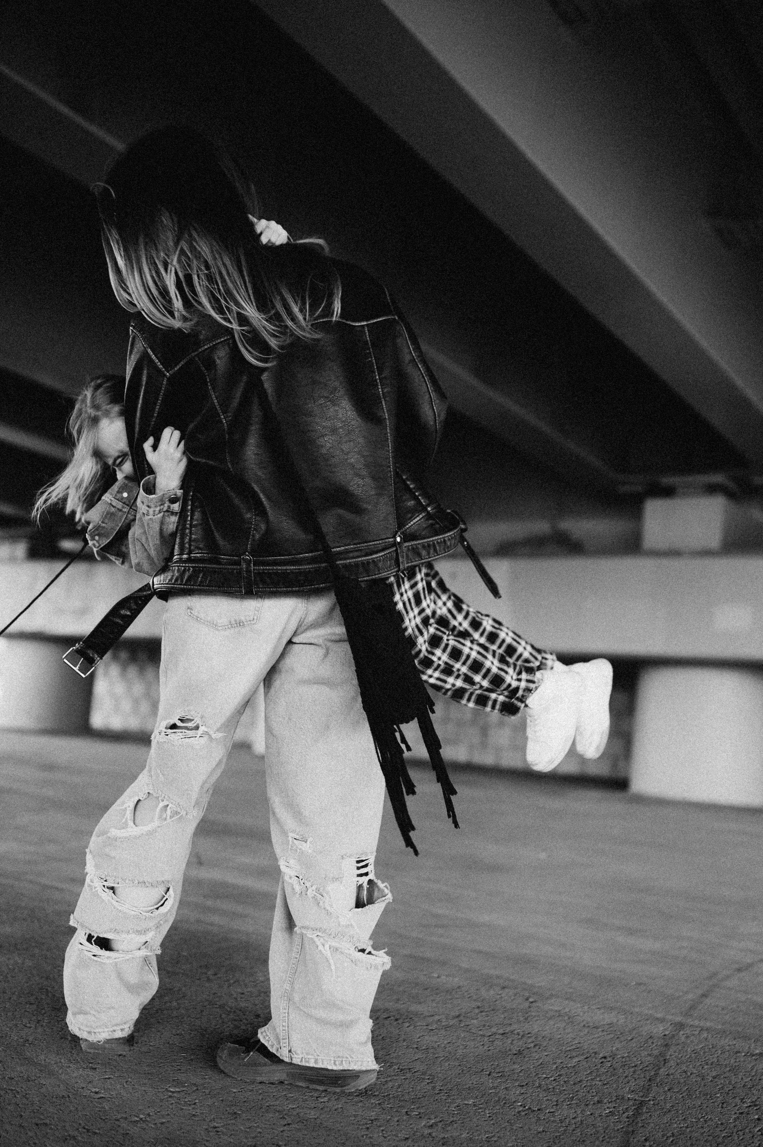 САША, АНЯ и их КИРА и ЛЕРА. Семейный фотограф в Новосибирске Женя Индрикова