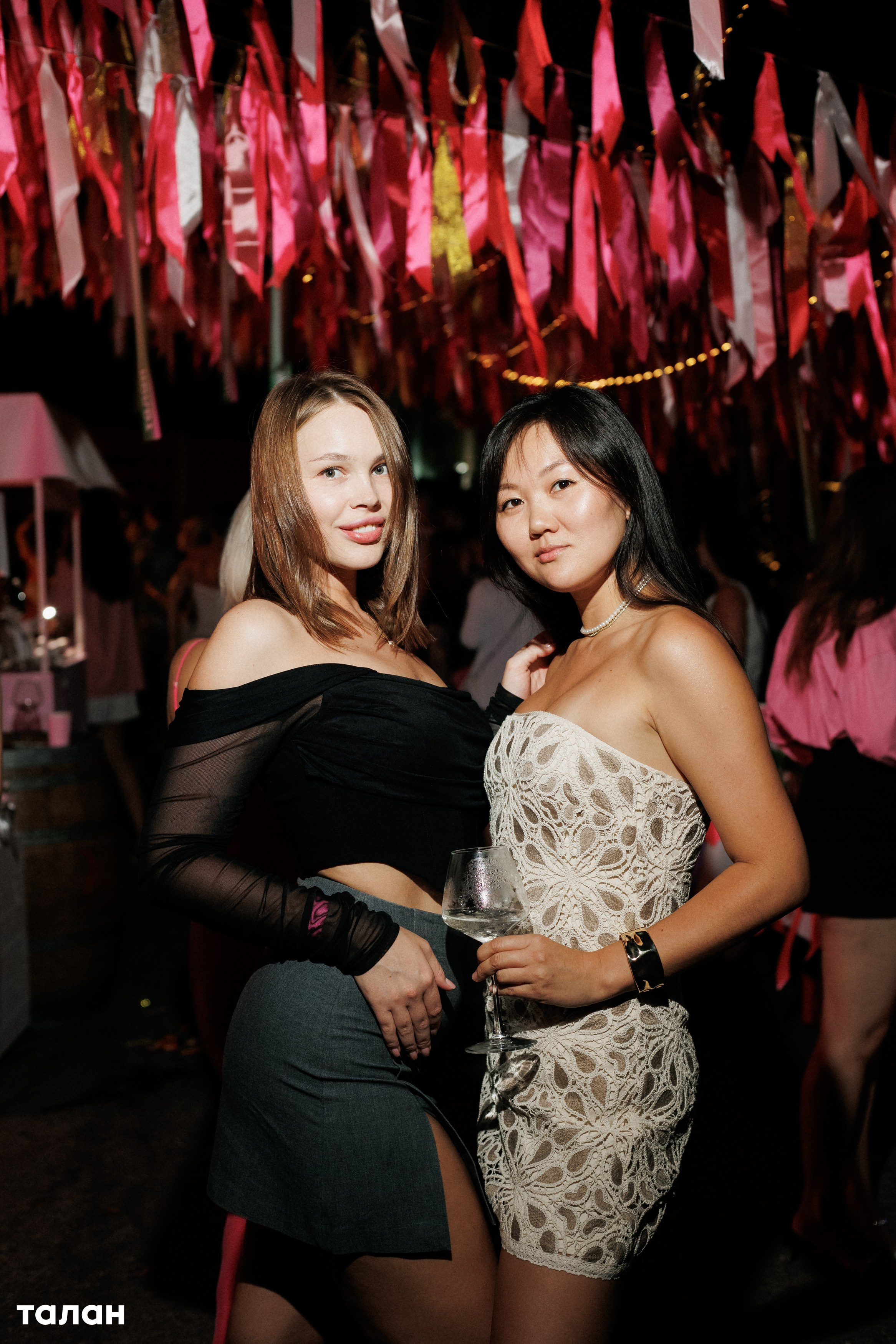 ВИНОТЕКА [бар+магаз] — BIRTHDAY PARTY. СВОИ. ФОТООТЧЕТЫ-СОБЫТИЯ-МЕСТА