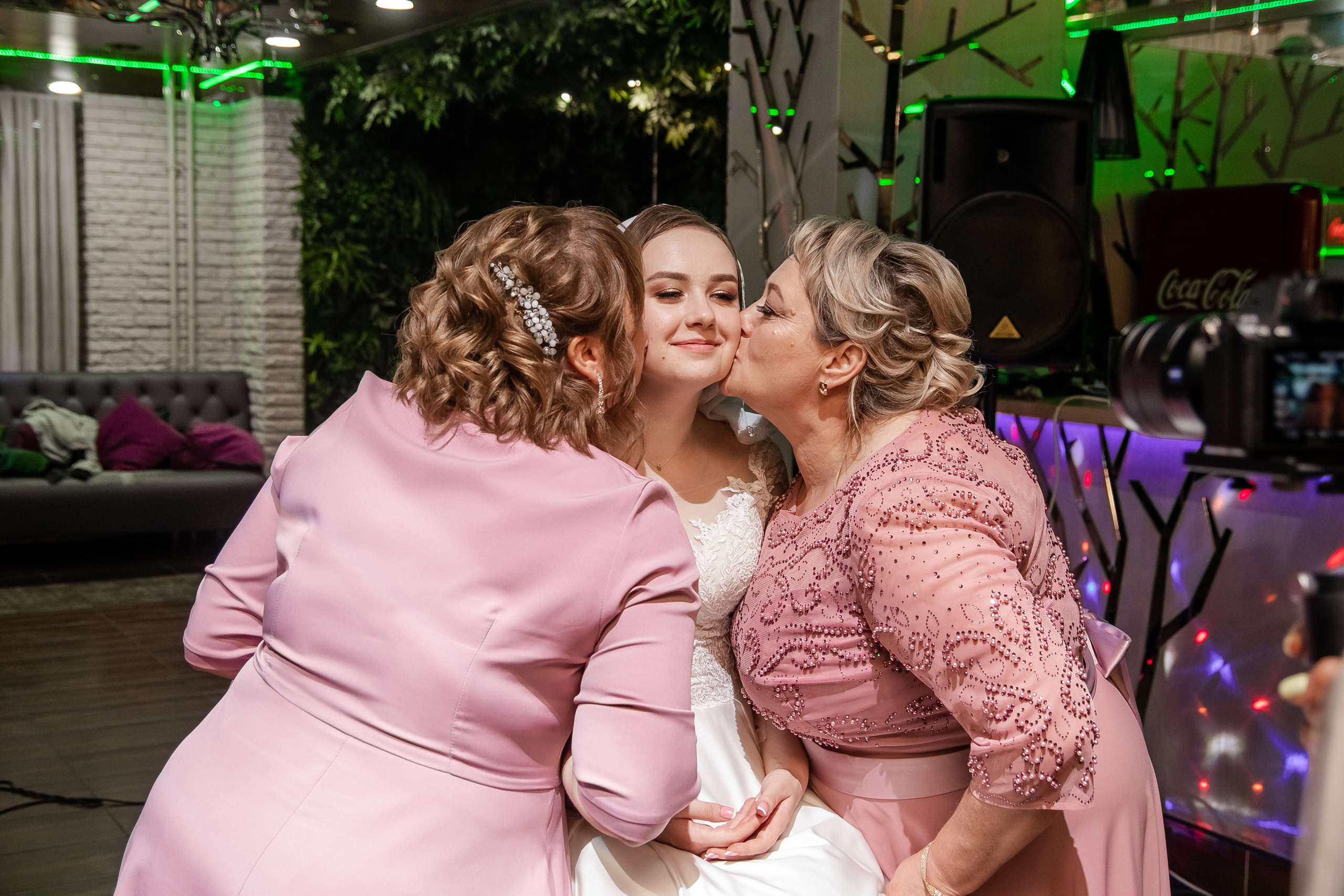 Свадебный Фотограф в Троицке Челябинская область. Фотограф Троицк Челябинская область