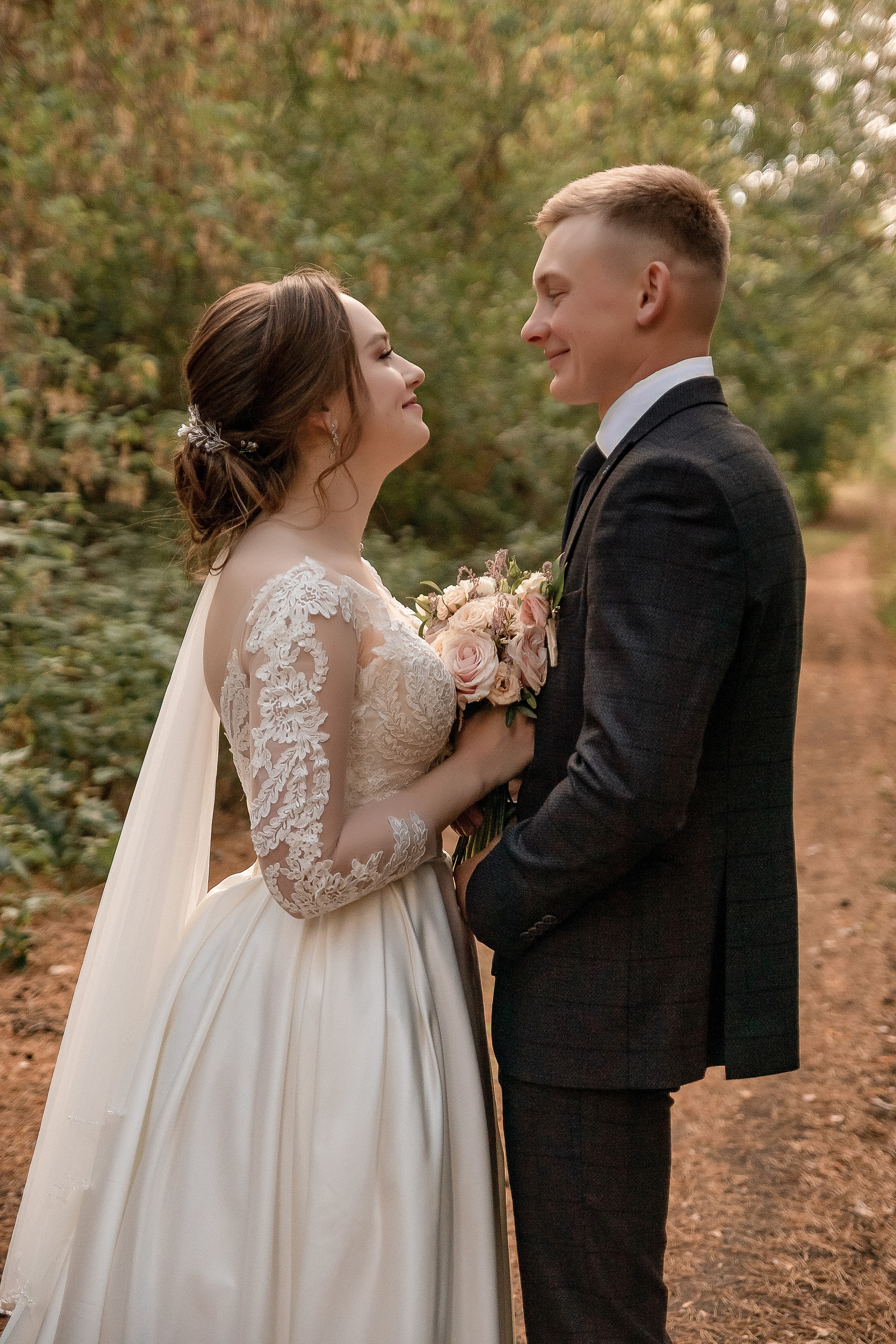 Свадебный Фотограф в Троицке Челябинская область. Фотограф Троицк Челябинская область