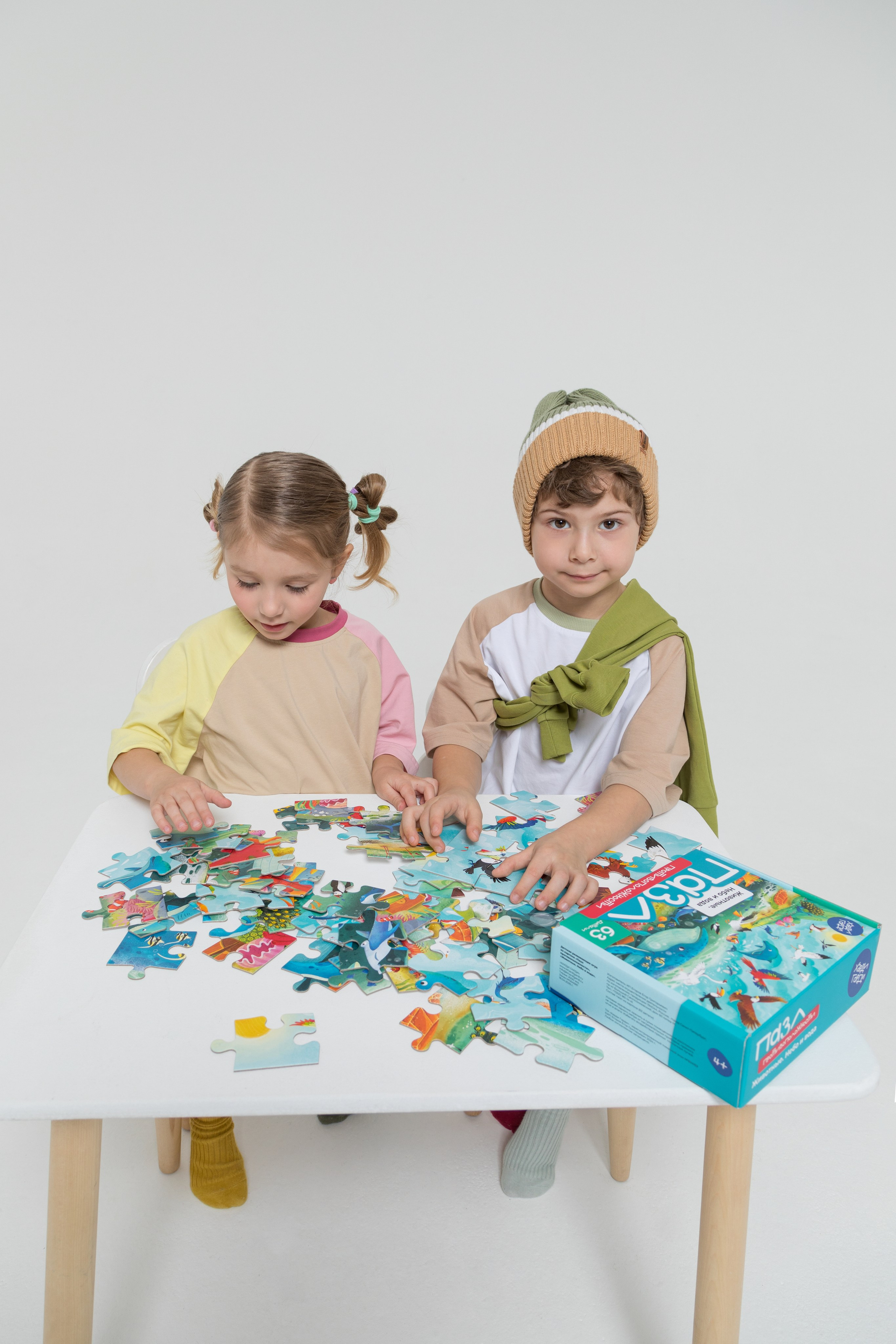 Имиджевая и каталожная съёмка для бренда детских пазлов. Детский и контент фотограф Надя Волкова Санкт-Петербург