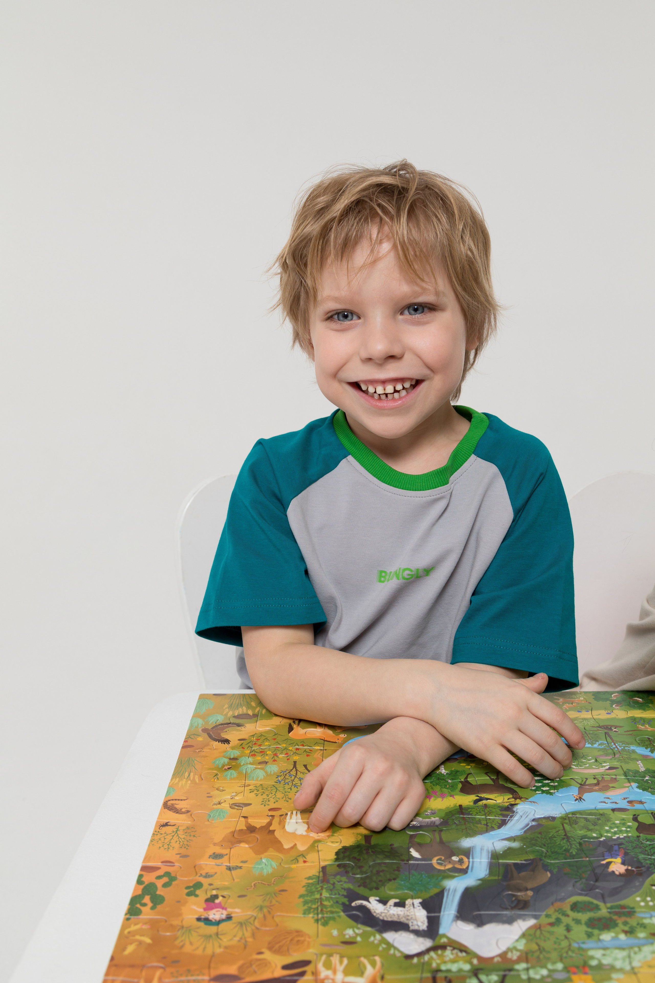 Имиджевая и каталожная съёмка для бренда детских пазлов. Детский и контент фотограф Надя Волкова Санкт-Петербург