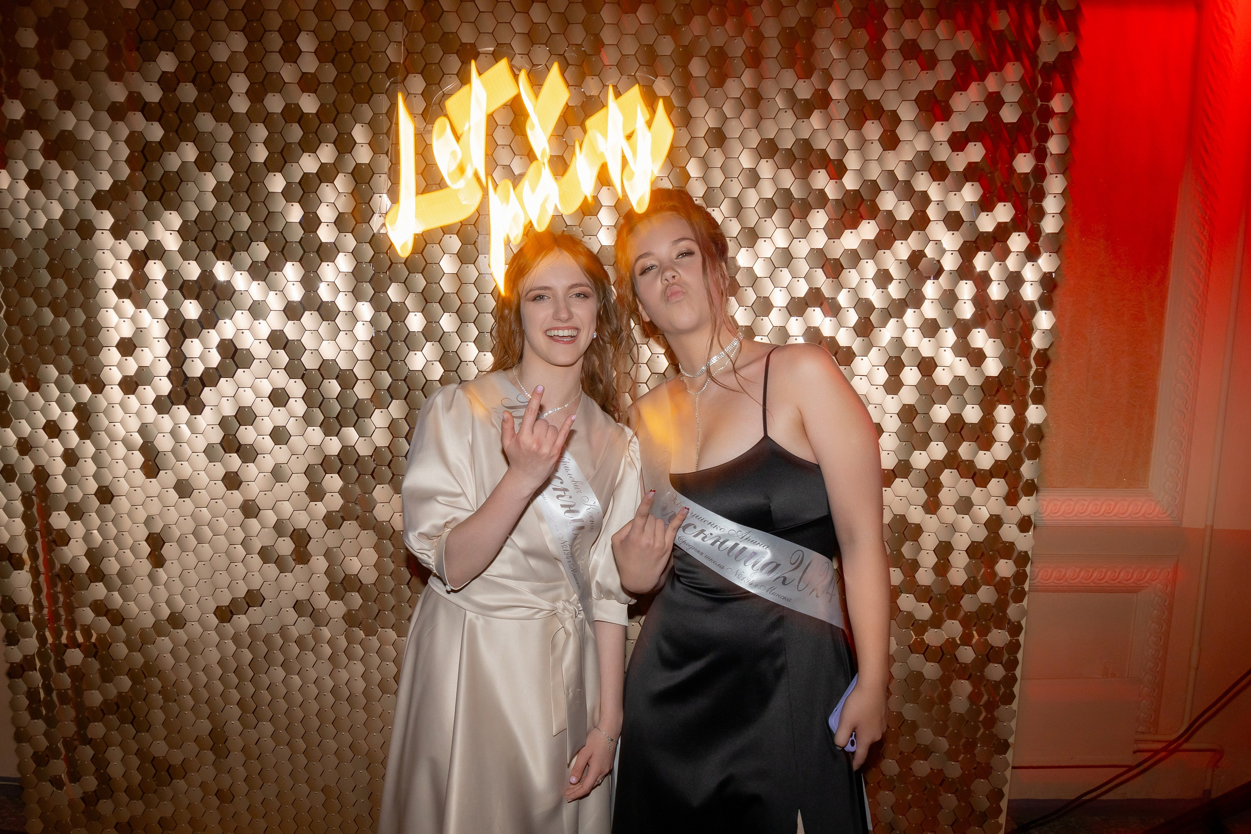 Школьный выпускной 2024 год в Соколе (Минск). Свадебный фотограф в Минске/Беларуси Сергей Спиридонов