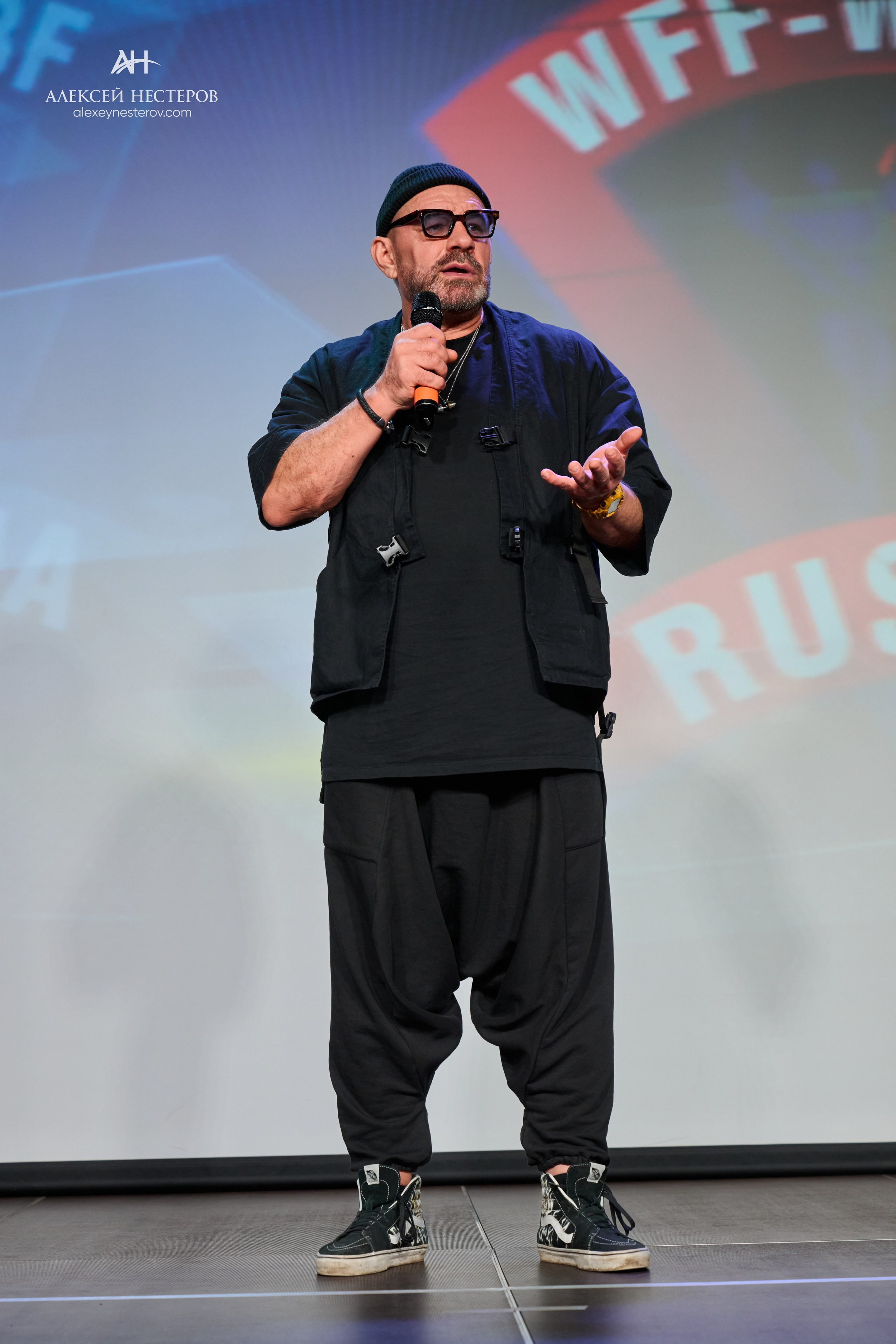 Фото с турнира «Прометей 2, WFF-WBBF Russia» 26 октября 2025. Спортивный фитнес фотограф Алексей Нестеров