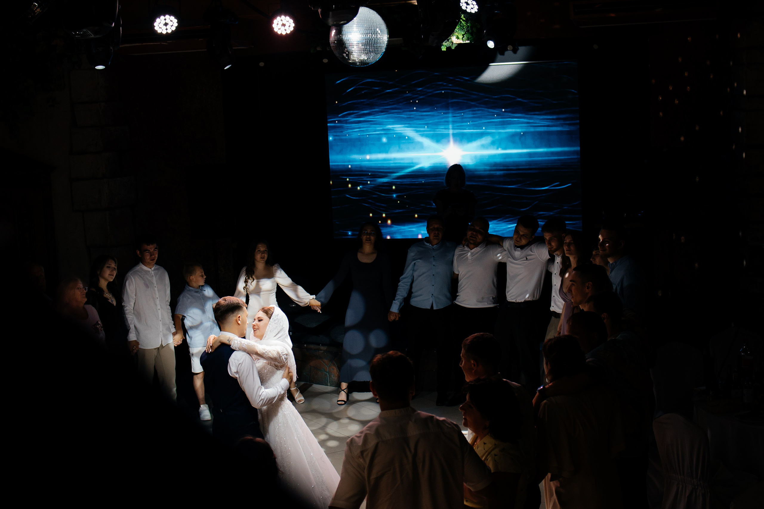 Свадьба Александра и Дарьи: мгновения, которые останутся навсегда. Фотограф Семён Гнеушев