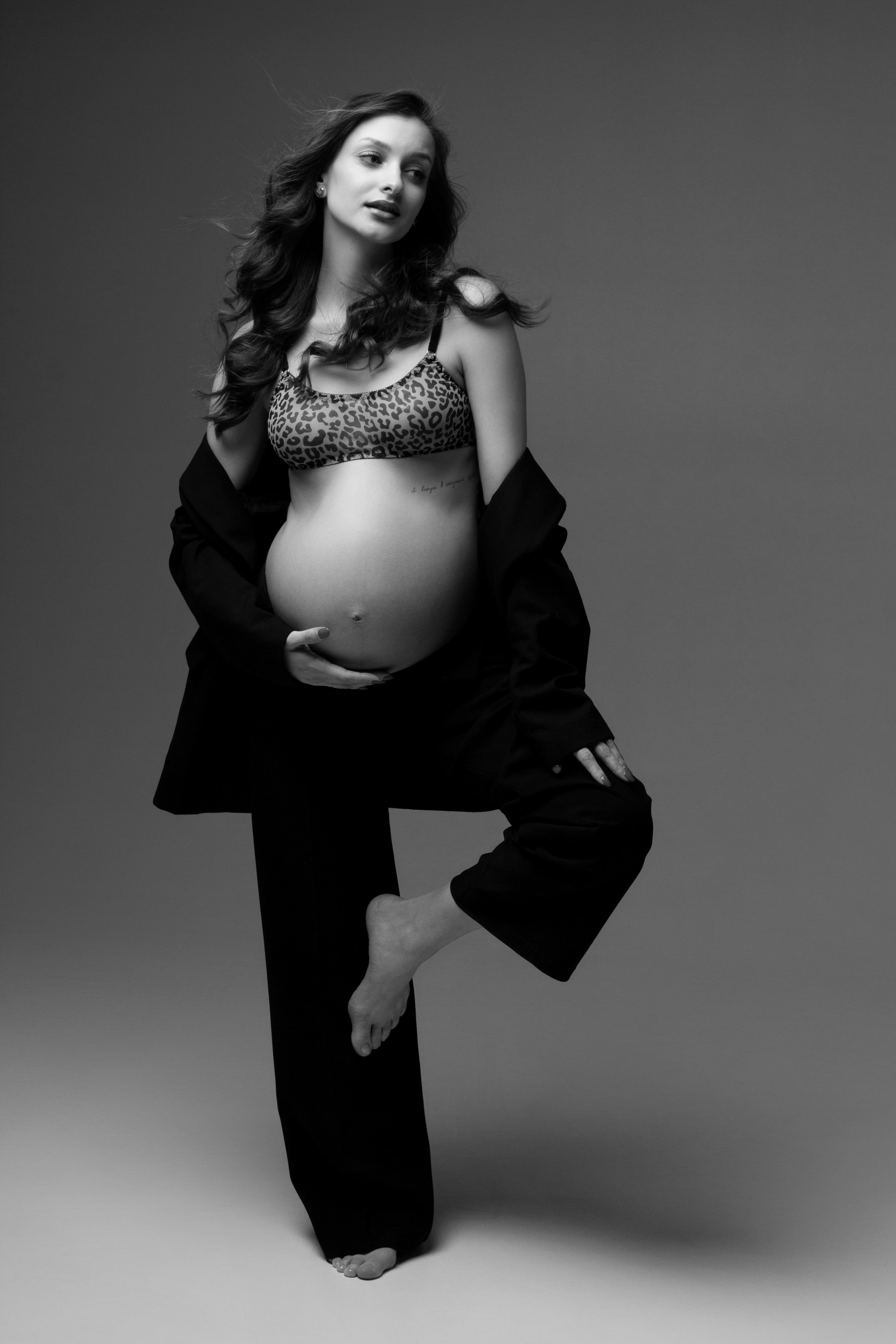 Алёна в ожидании. ФОТОГРАФ ХАБАРОВСК АНАСТАСИЯ РАЧЕНКОВА