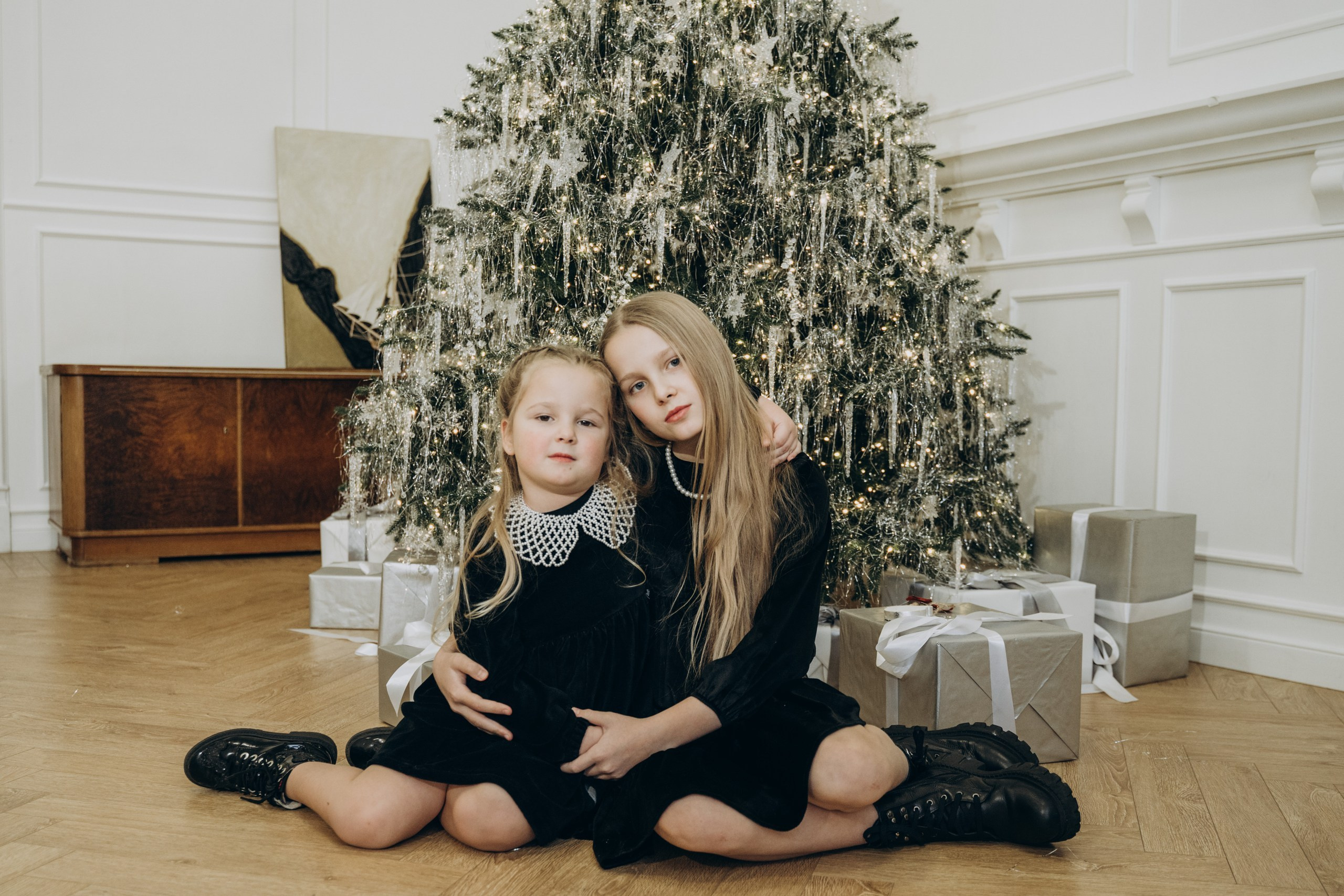 Семейная фотосессия в студии в Дмитрове. Свадебный фотограф в Дмитрове