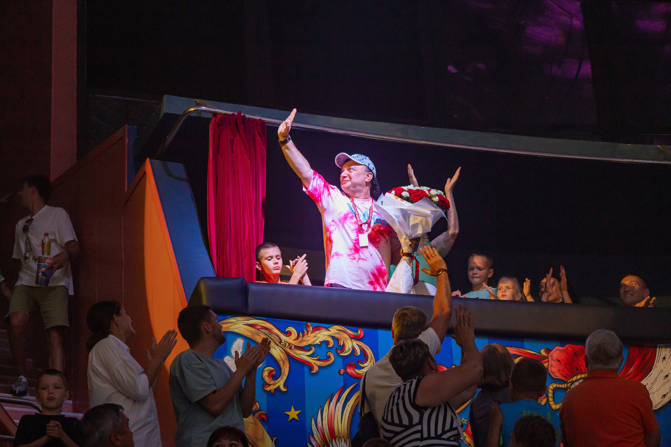 Цирк ГИИ ЭРАДЗЕ. Семейный и Свадебный фотограф в Сочи