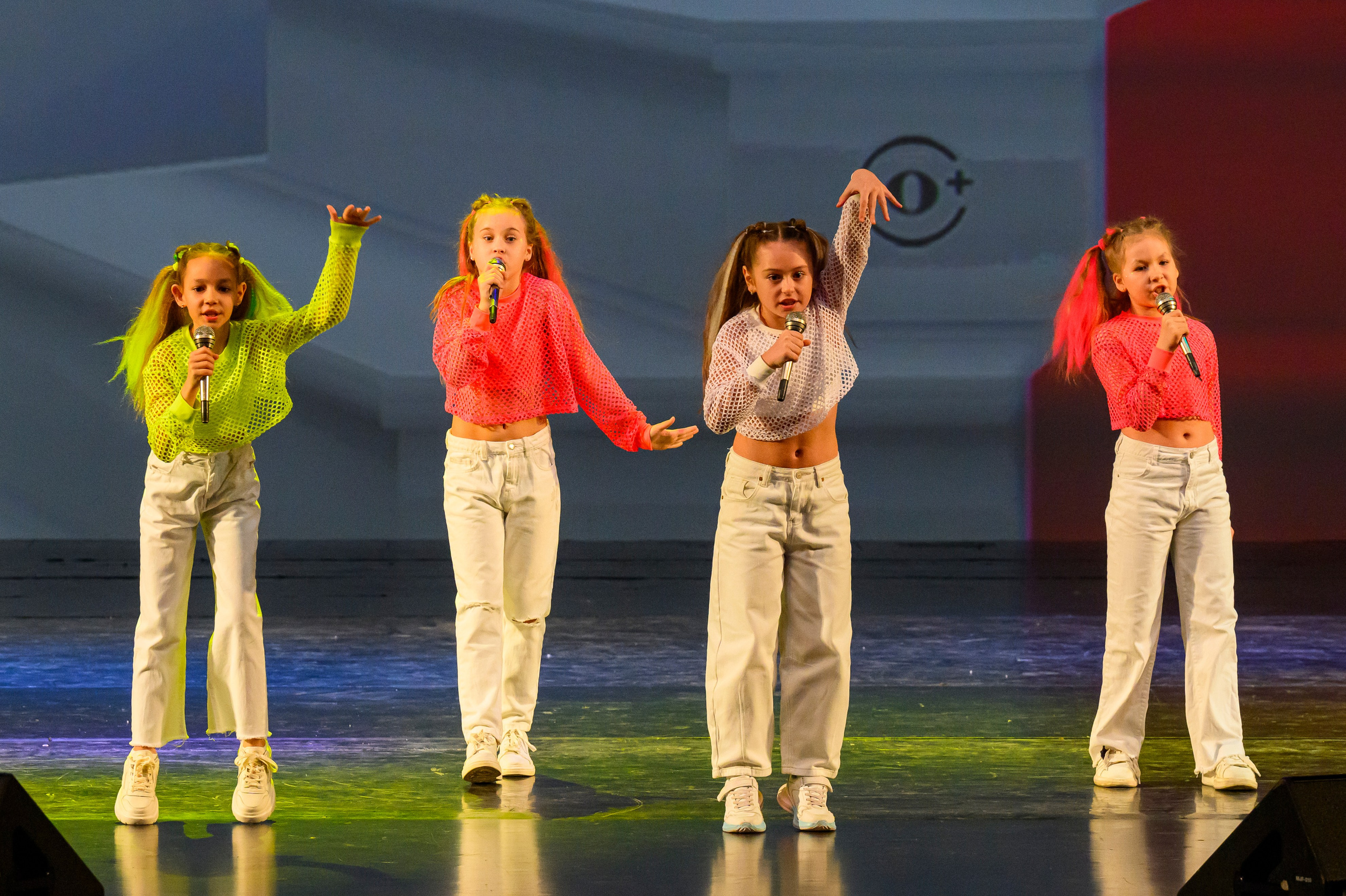 23 апреля, часть 1, БКЗ Октябрьский, г. Санкт-Петербург. Золотое яблочко