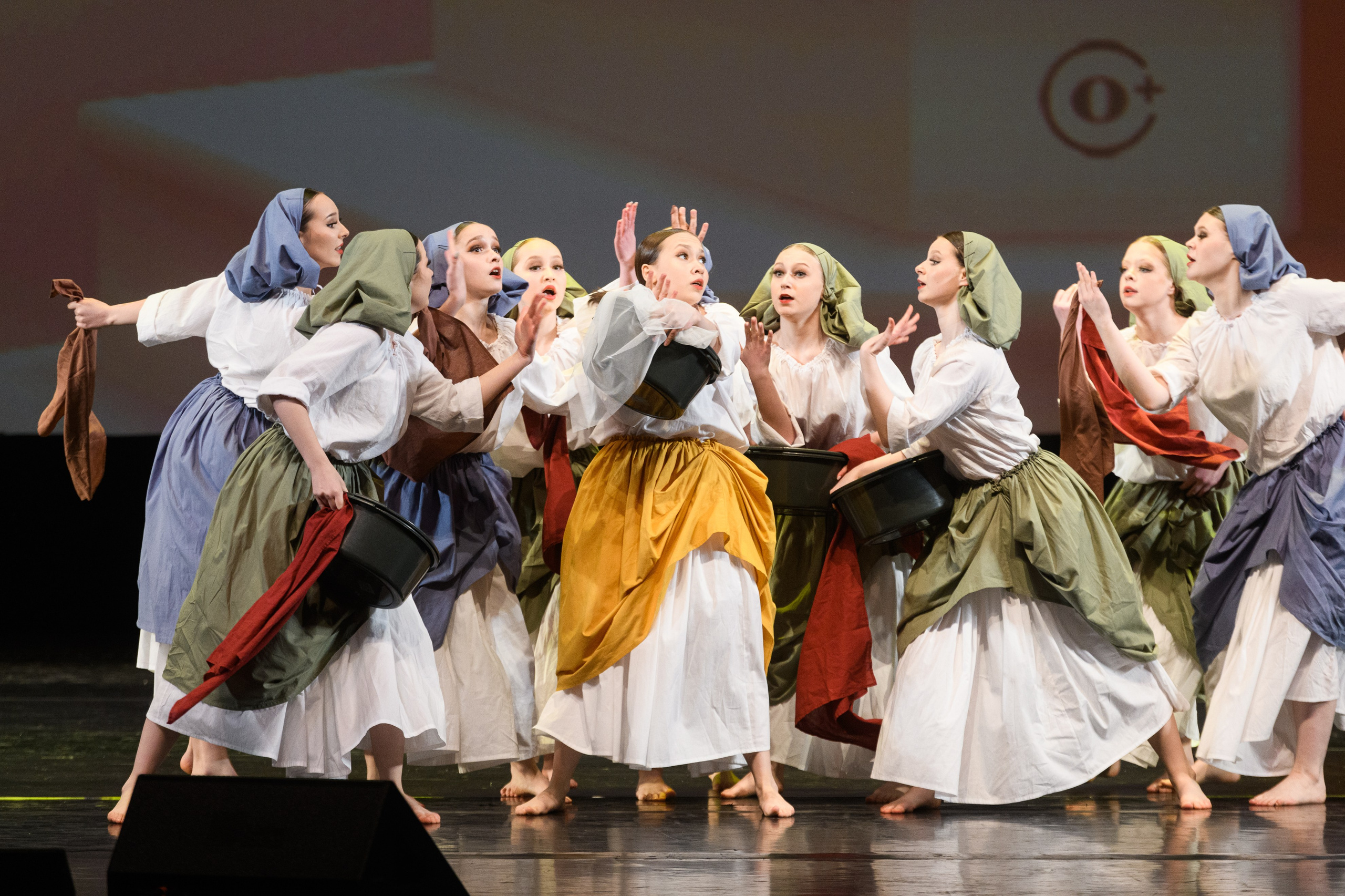 23 апреля, часть 1, БКЗ Октябрьский, г. Санкт-Петербург. Золотое яблочко