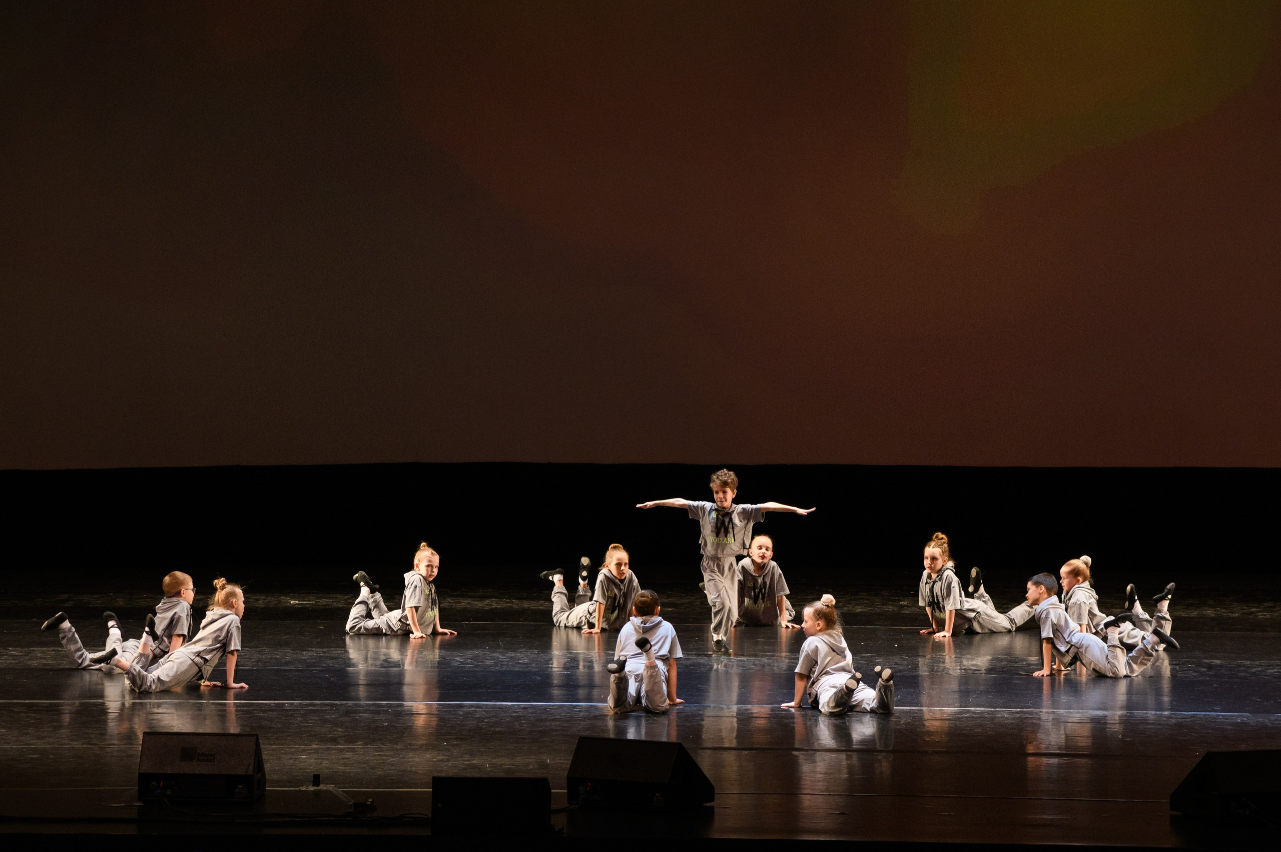 23 апреля, часть 2, БКЗ Октябрьский, г. Санкт-Петербург. Золотое яблочко