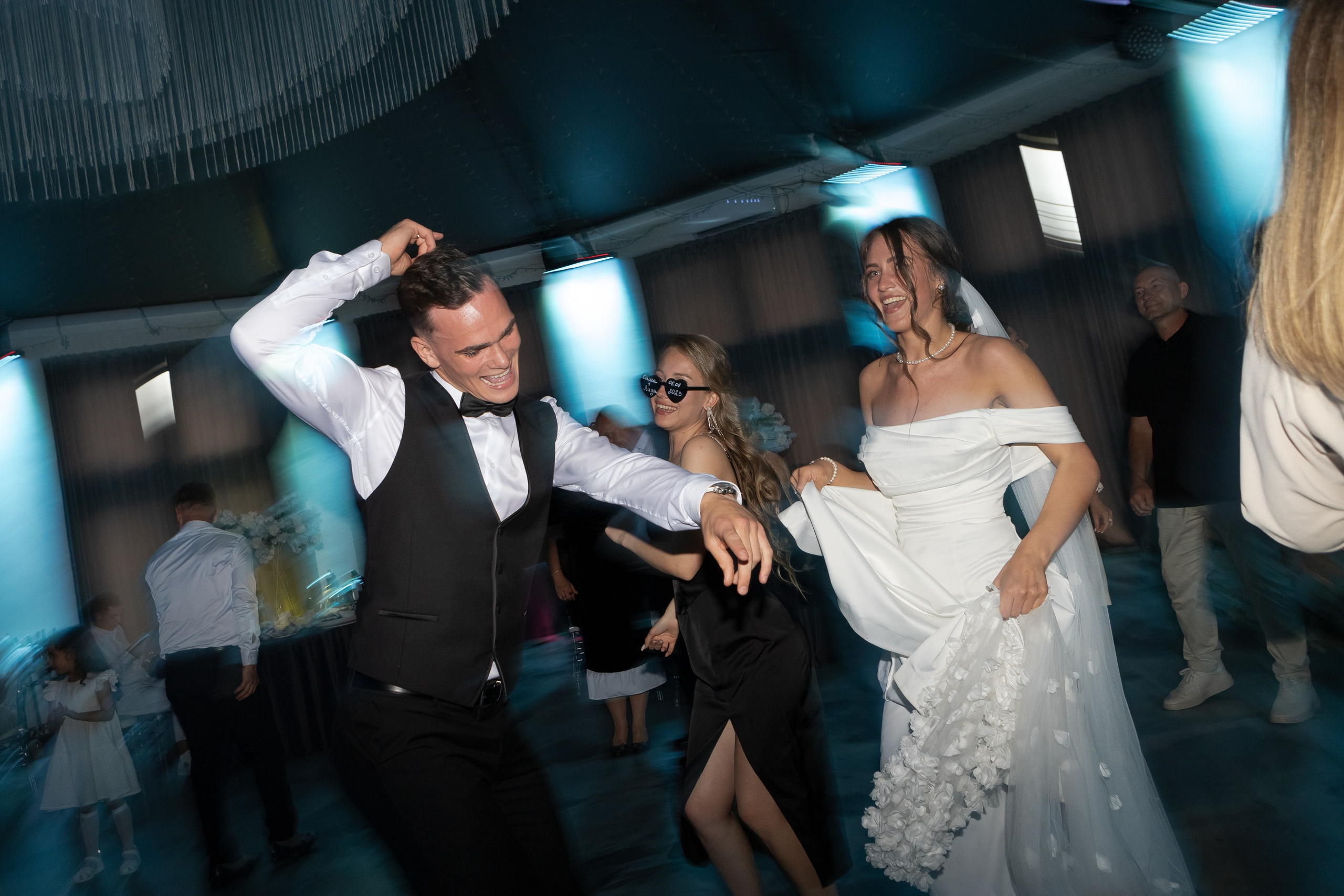 Стильный свадебный кутеж. Свадебный и семейный фотограф Арина Кулёва