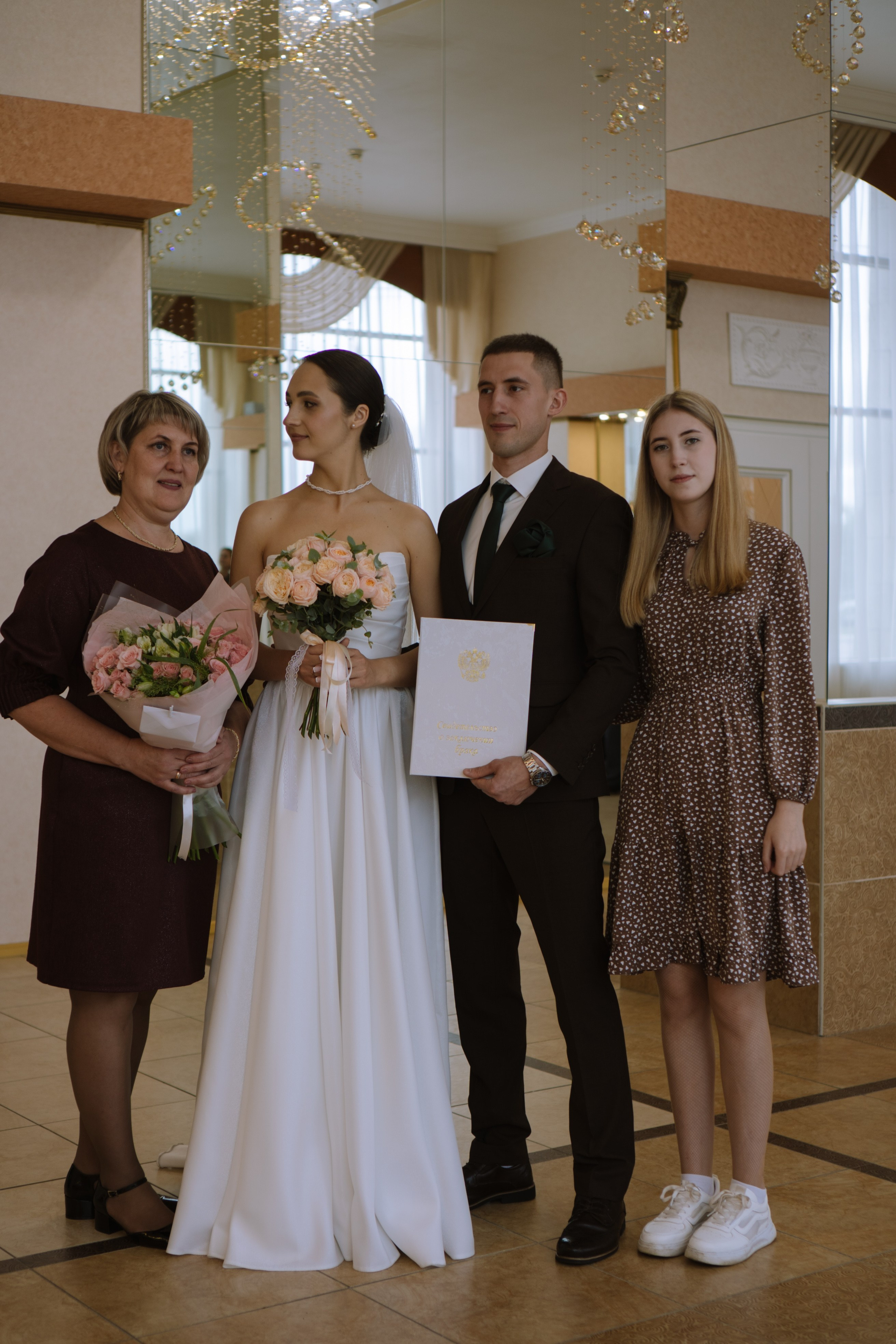 РЕПОРТАЖНАЯ СЬЕМКА В ЗАГСЕ. Профессиональный фотограф, Санкт-Петербург — Виктория Богомолова