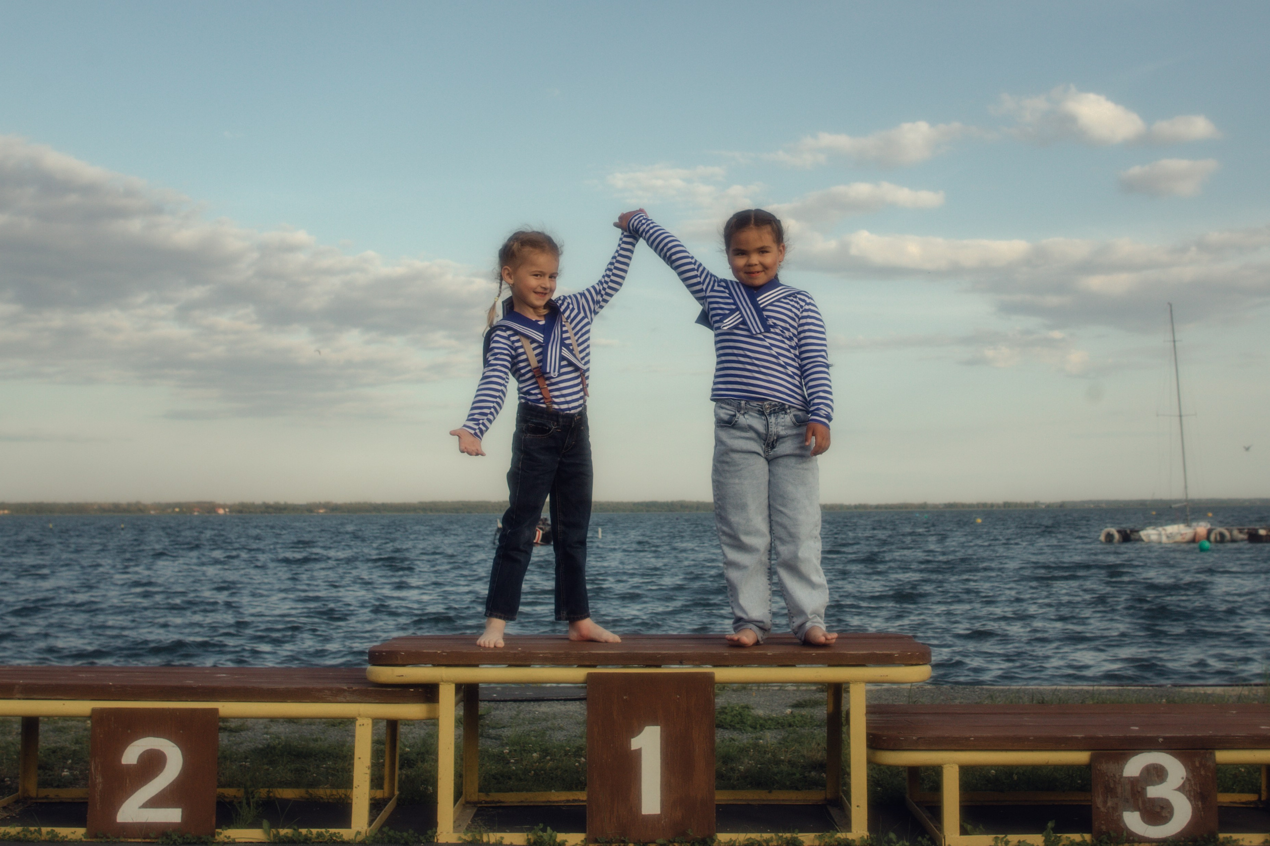 Андрей + Наталья и сестрёнки Вика и Оля. Фотограф Елена Бухонина Челябинск