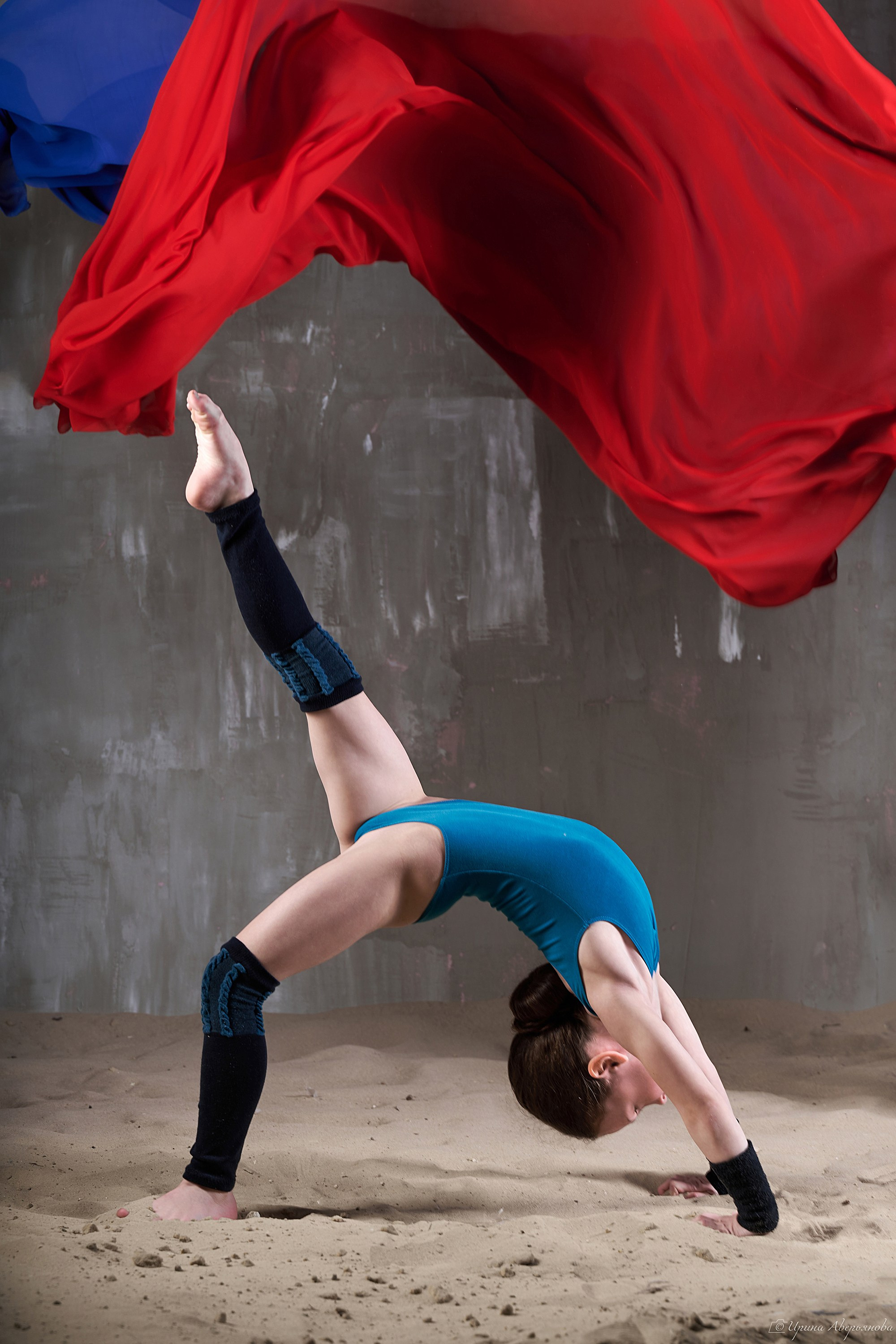 Фотосессия с тканью. Спортивная гимнастика. Фотограф в Ульяновске Ирина Аверьянова
