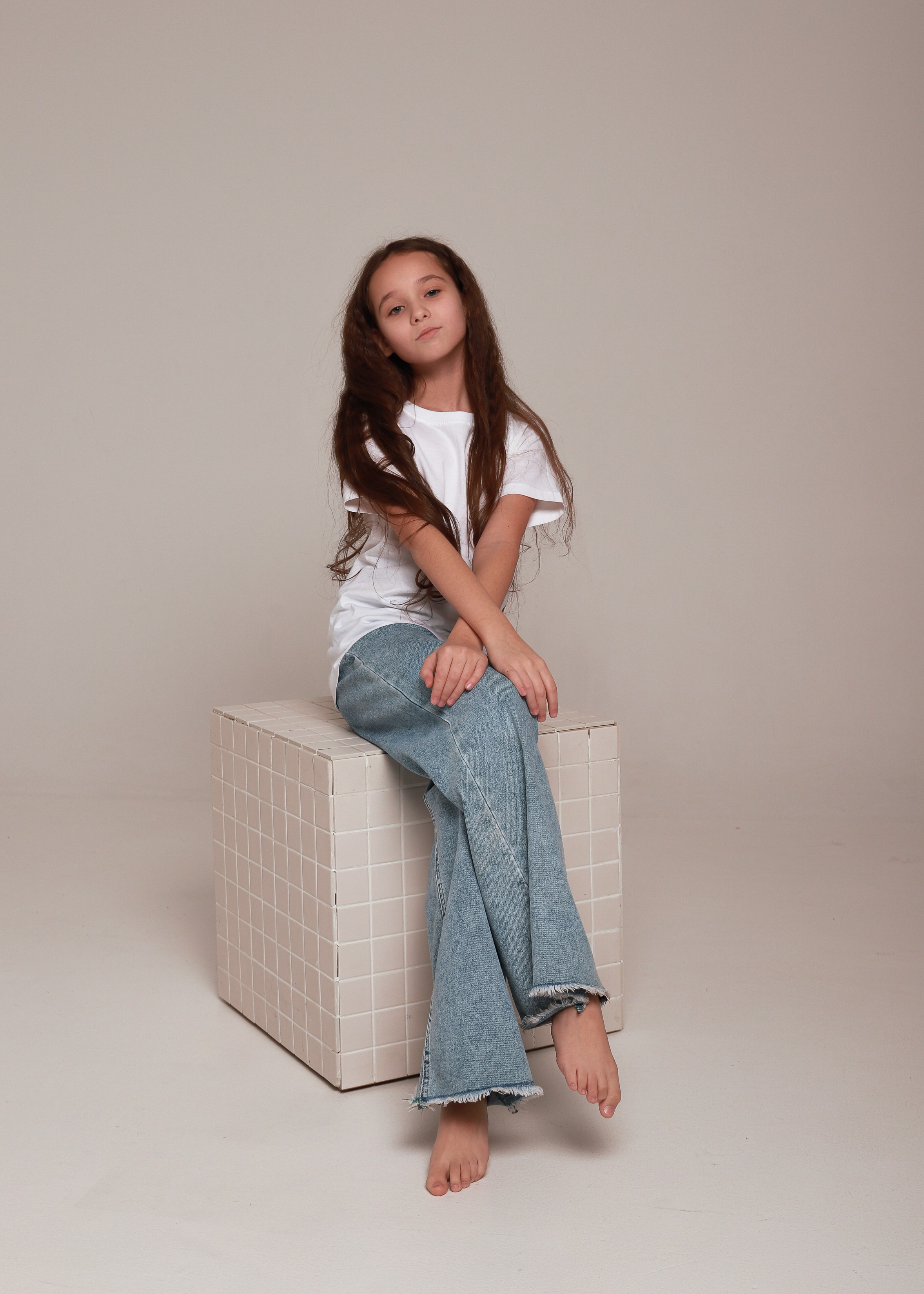 В джинсах. Фотограф Юлия Мальцева