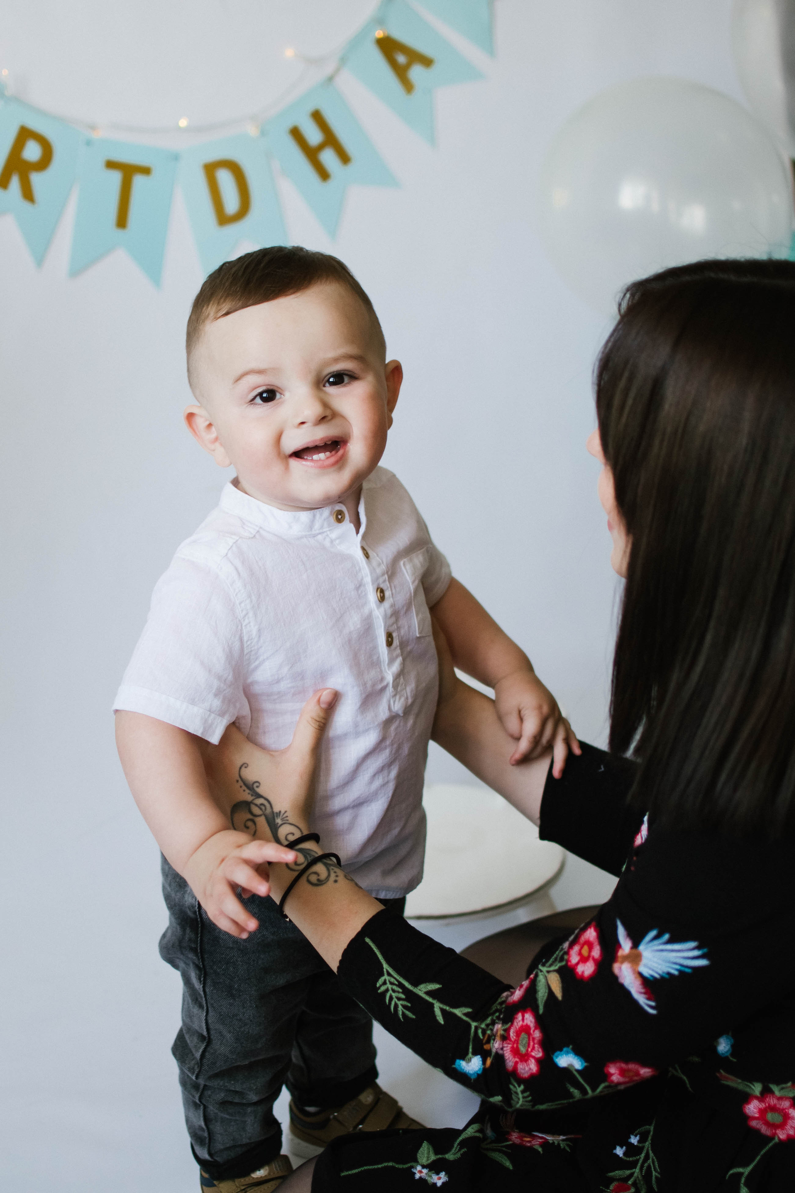 Уютно дома 1год Артёму. Семейный фотограф в городе Мегион и Нижневартовск Дзюба Татьяна
