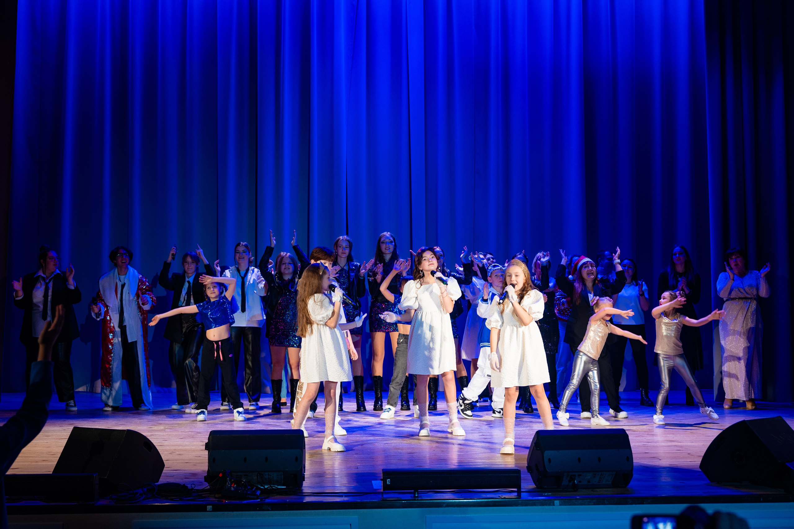 Концерт ДК Буривестник. Фотограф Никита Комаров