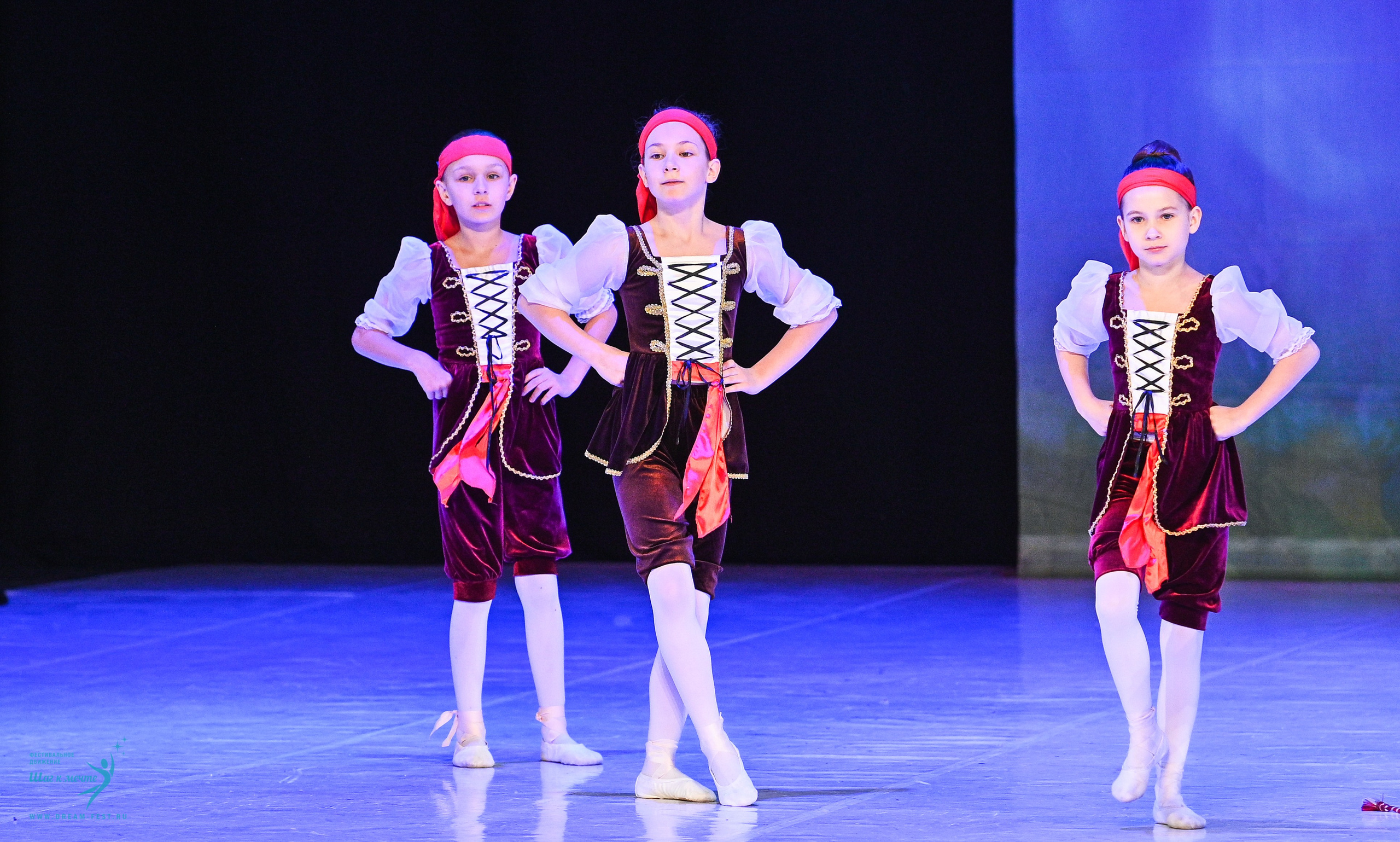 12.04.2025 Фестивальное движение «Шаг к мечте» г. Москва. Медиастудия Фото Концепт