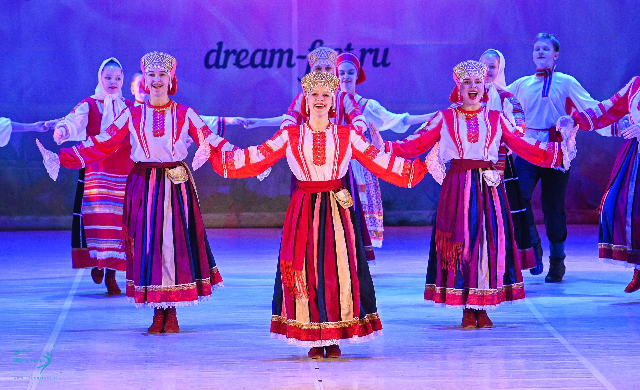 11.04.2025 Фестивальное движение «Шаг к мечте» г. Москва. Медиастудия Фото Концепт