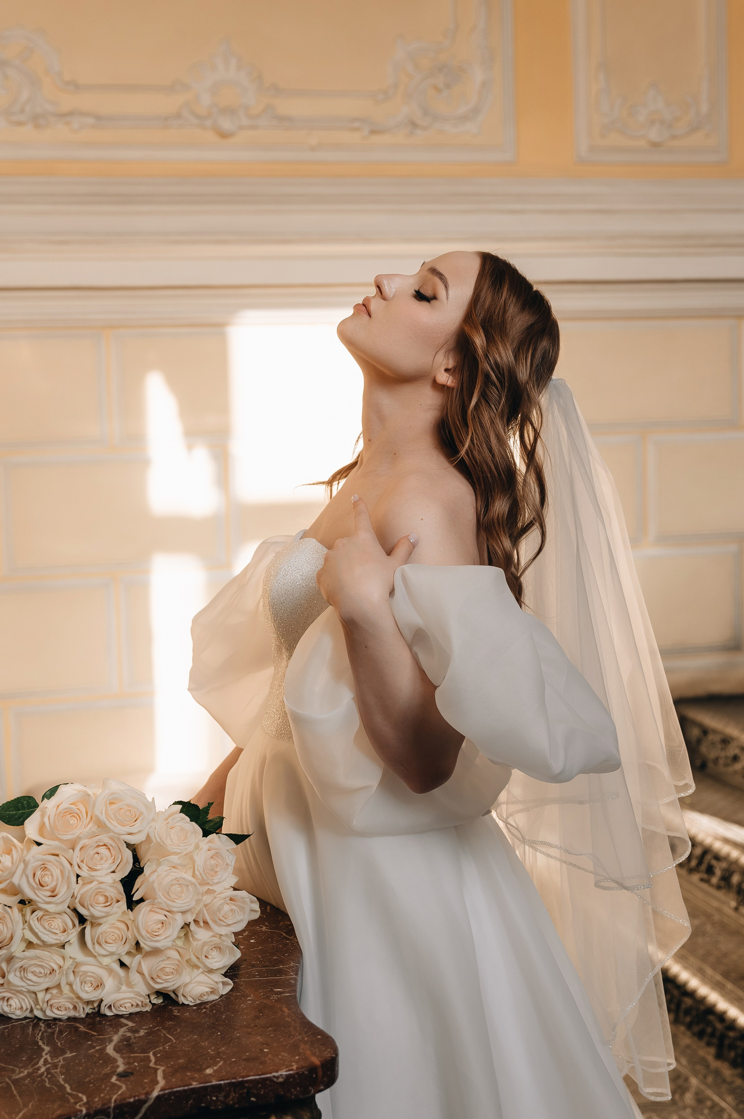 Свадебная фотосессия в библиотеке им. Пушкина. Портретный фотограф Москва Светлана Кашура