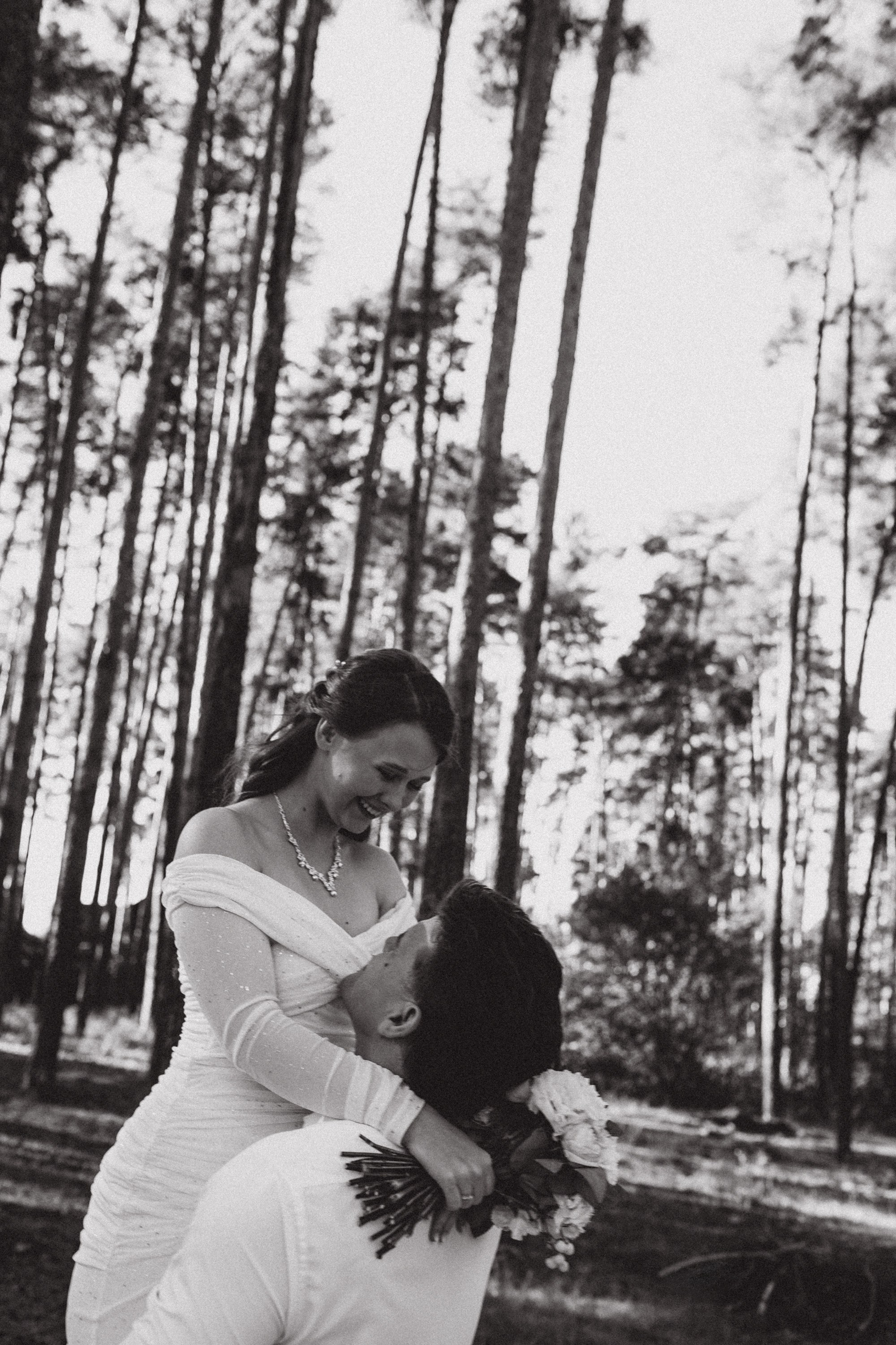 День был ясным, а чувства — истинными. Свадебный фотограф Илья Бринк