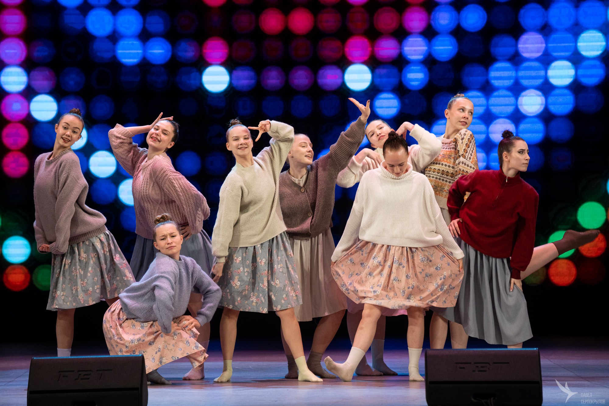 Сольный концерт хореографического ансамбля Аллегро «Сквозь тернии к звездам». Репортажный фотограф в Казани Павел Серпокрылов