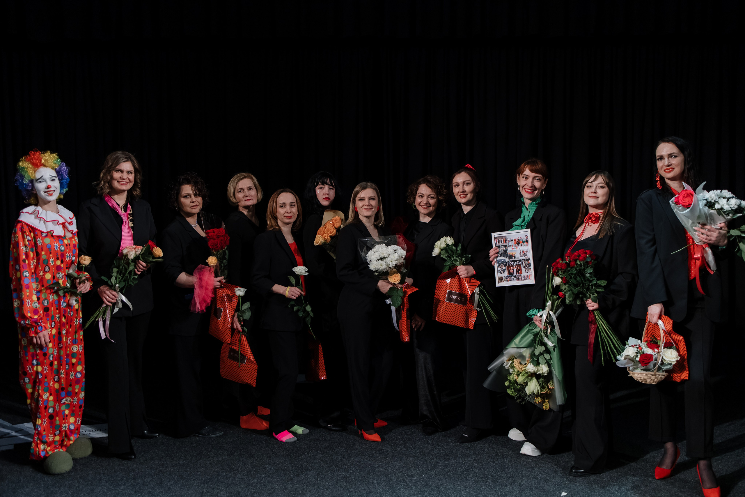 Спектакль. Свадебный фотограф