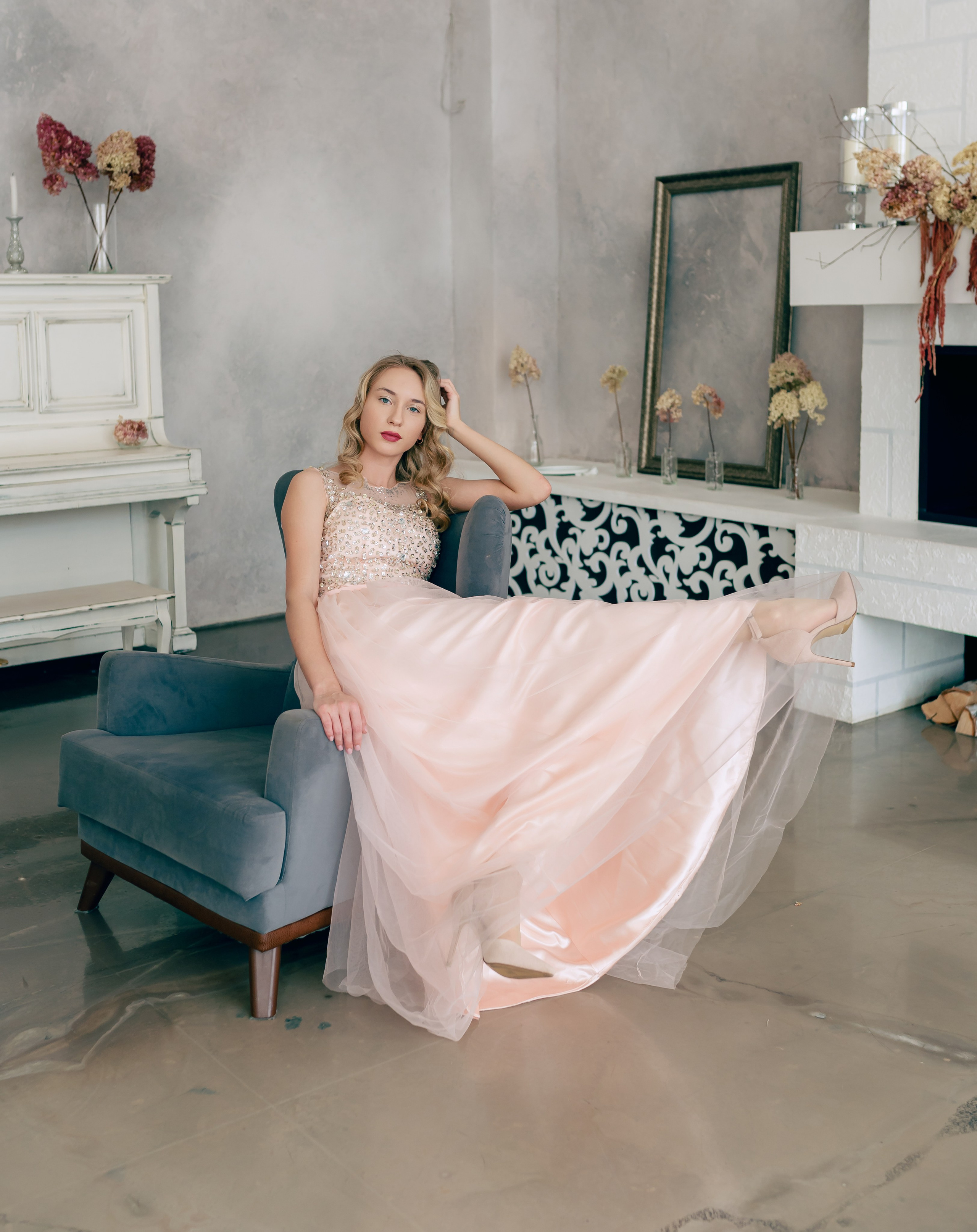 Фотосессия для магазина платьев. Фотограф Ким Наталья в Красноярске