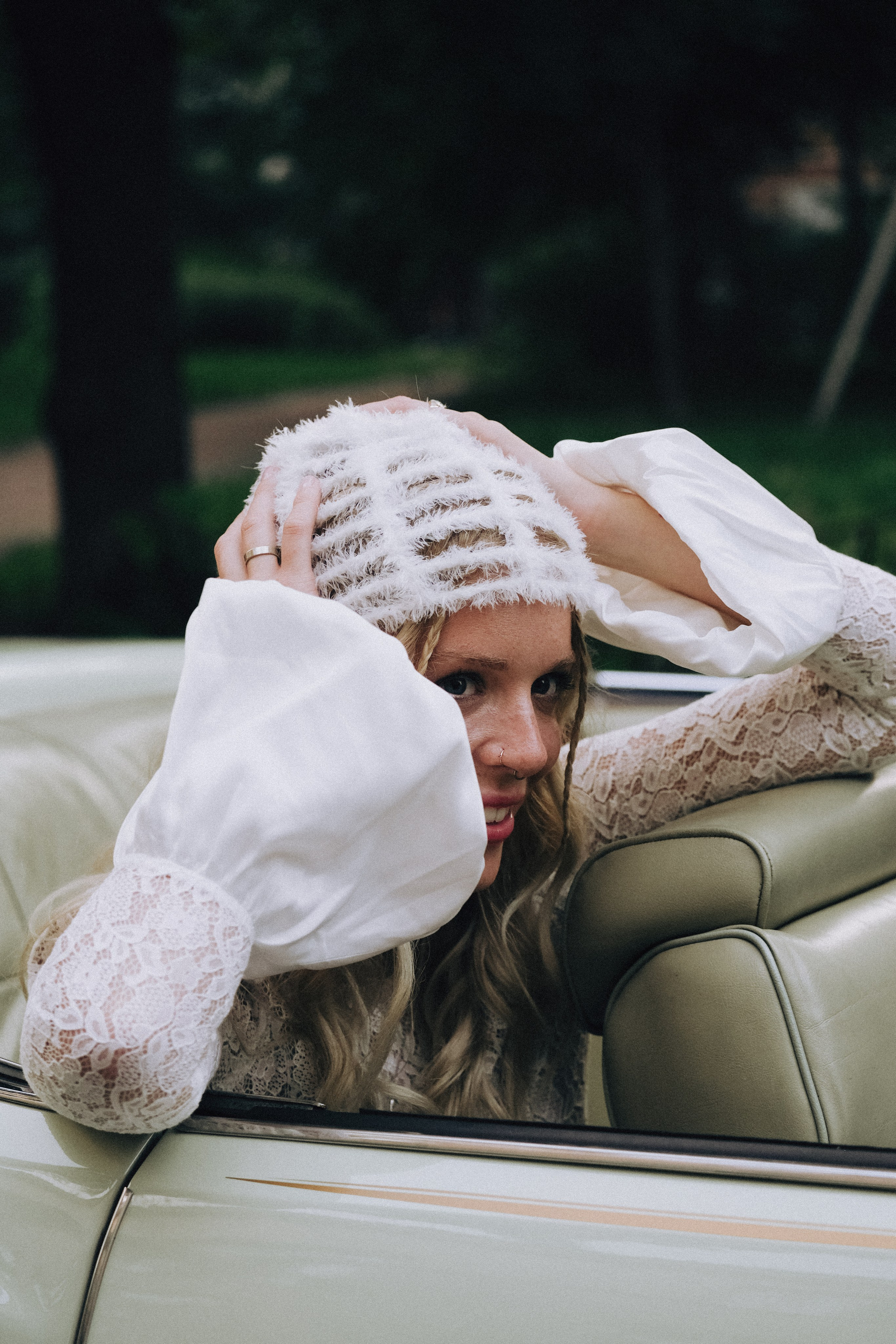 СВАДЕБНАЯ СЬЕМКА С КАБРИОЛЕТОМ В САНТК-ПЕТЕРБУРГЕ НА ПЕТРОГРАДКЕ В ОТЕЛЕ ПАНОРАМИКА. Профессиональный фотограф, Санкт-Петербург — Виктория Богомолова