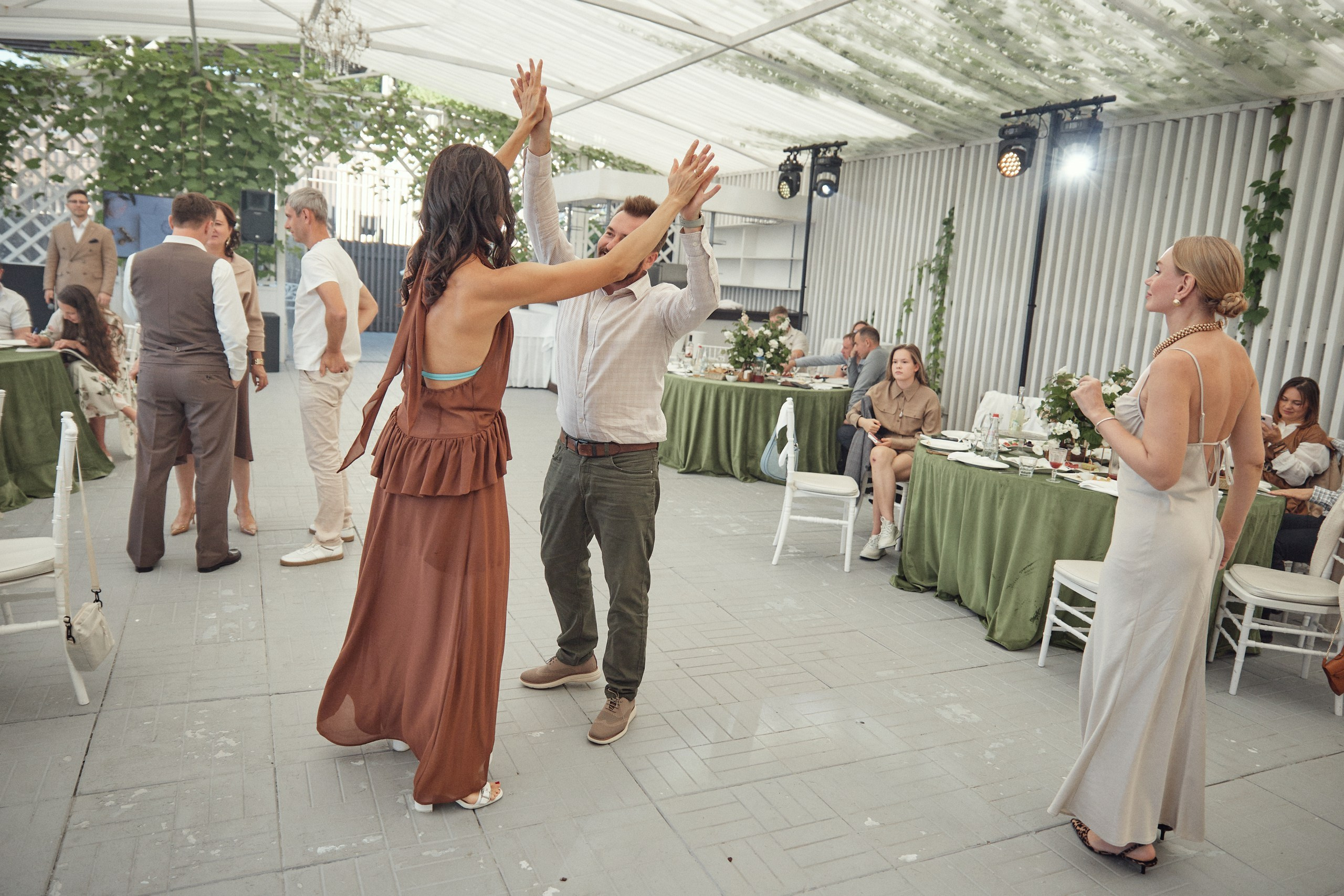 Счастье здесь. Свадебный фотограф Антон Артюшин. Работаю в Нижнем Новгороде и Москве