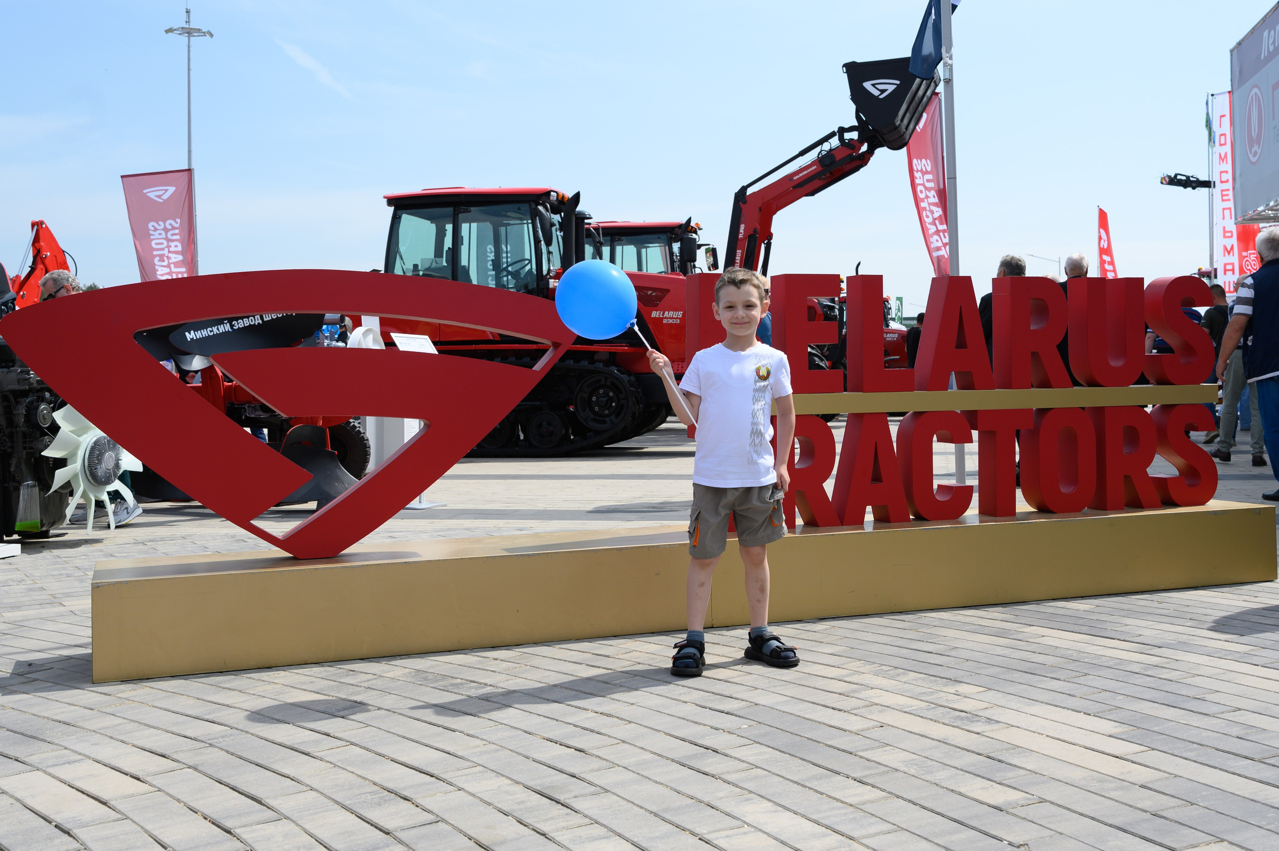 Агровыставка. Фотоуслуги, услуги фотографа, фотографирование важных событий