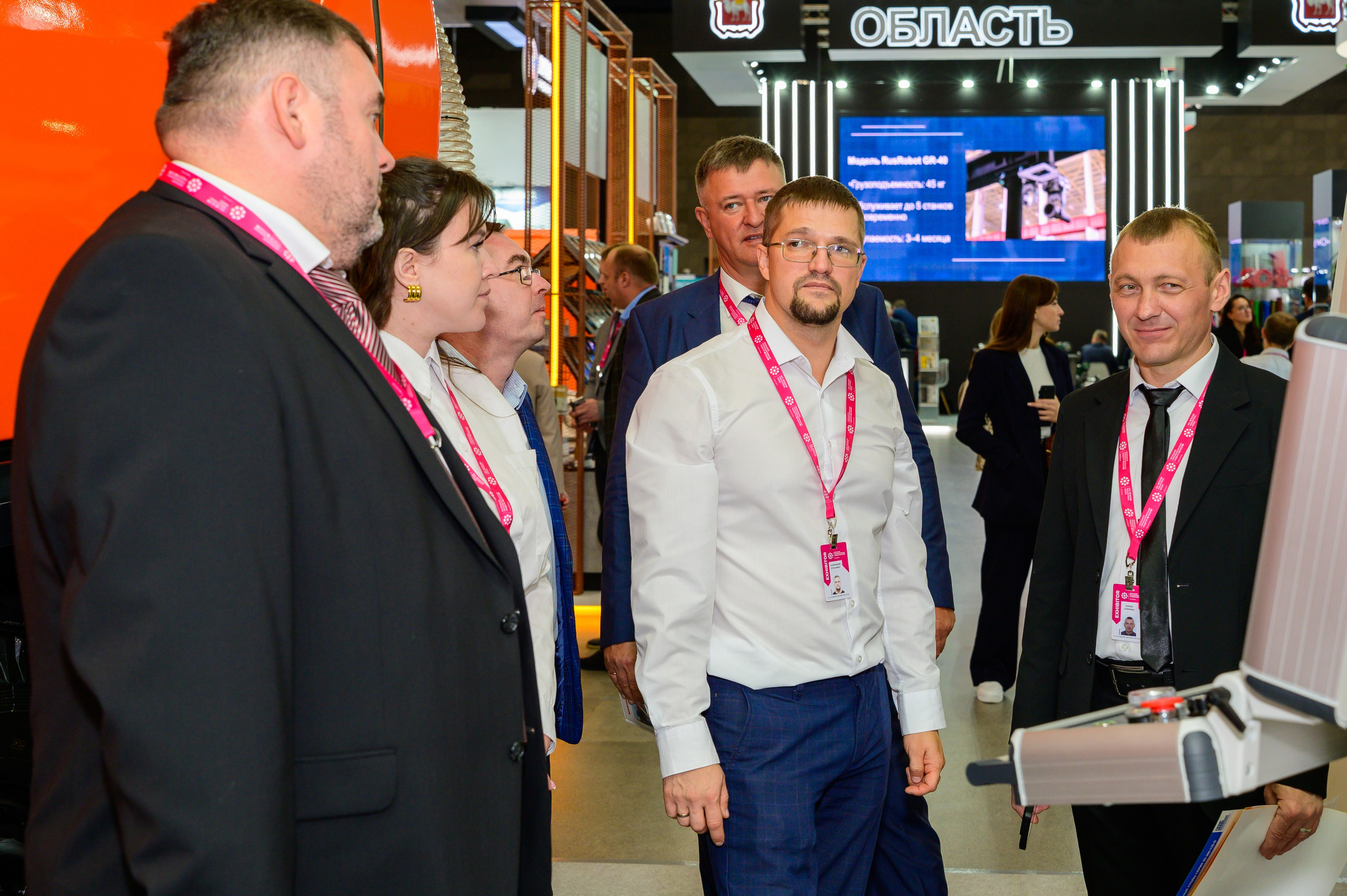 BigindustrialweekBelarus. Фотоуслуги, услуги фотографа, фотографирование важных событий