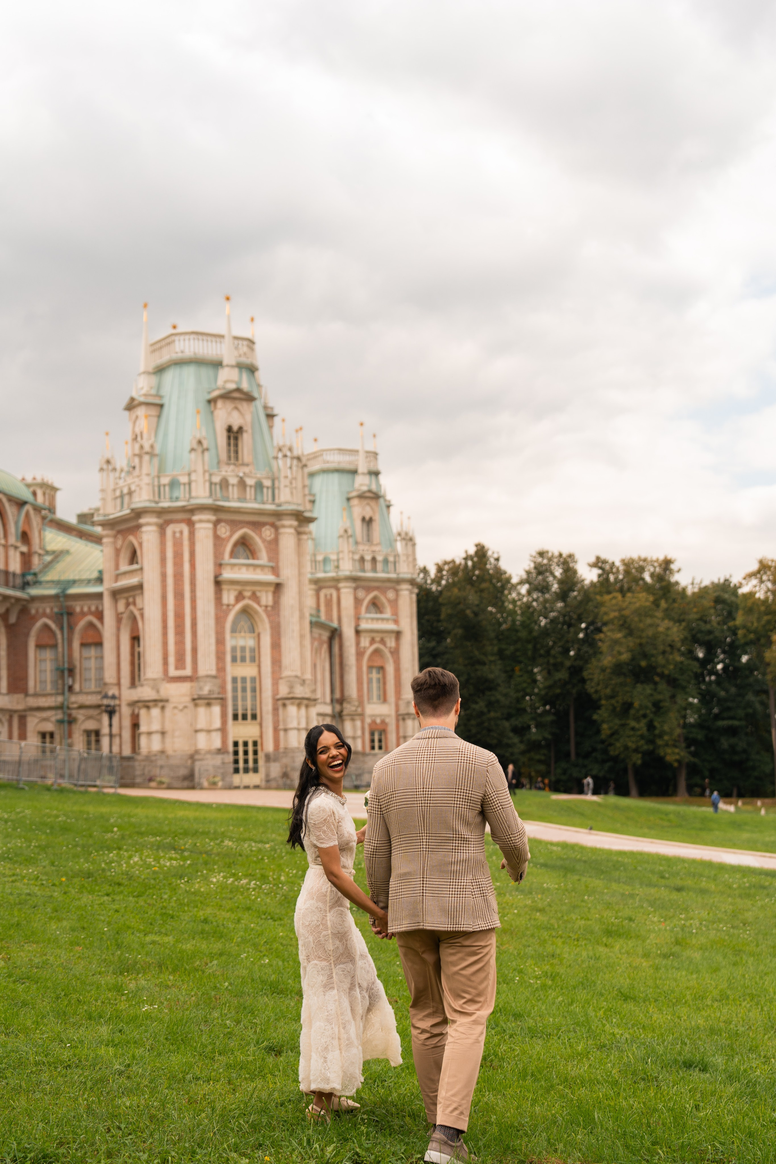 Максим и Харша, Царицыно. Свадебный фотограф в Москве Анна Полушина