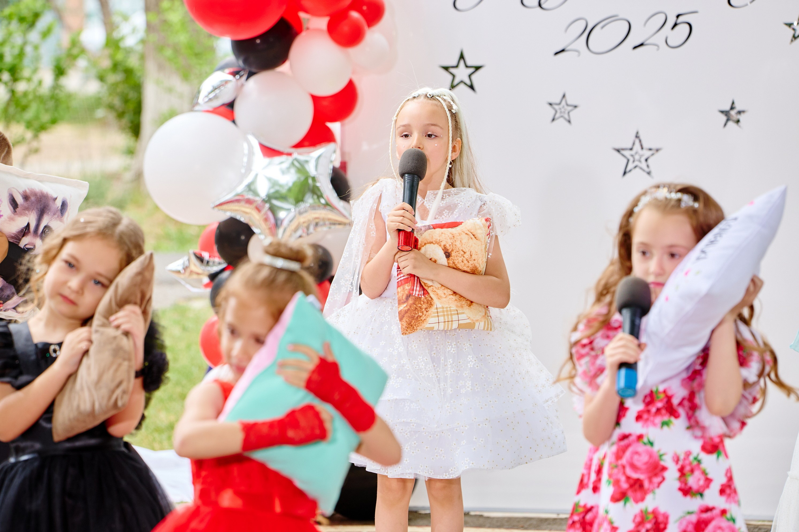 Выпускной 45 сад. Фотограф Выпускные альбомы Таганрог Сергей Коробченко
