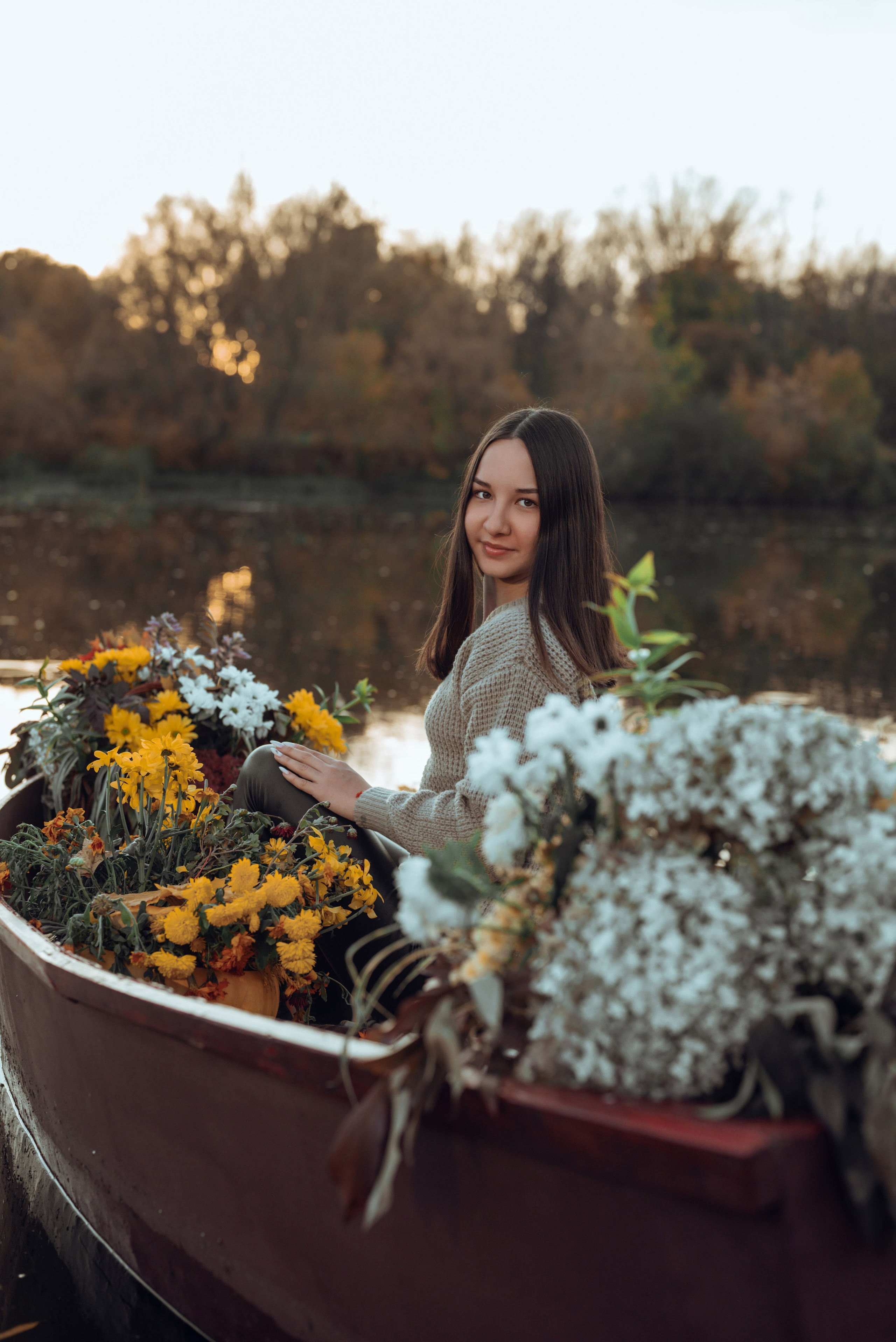 Фотопроект с осенней лодкой. Фотограф в городе Салават