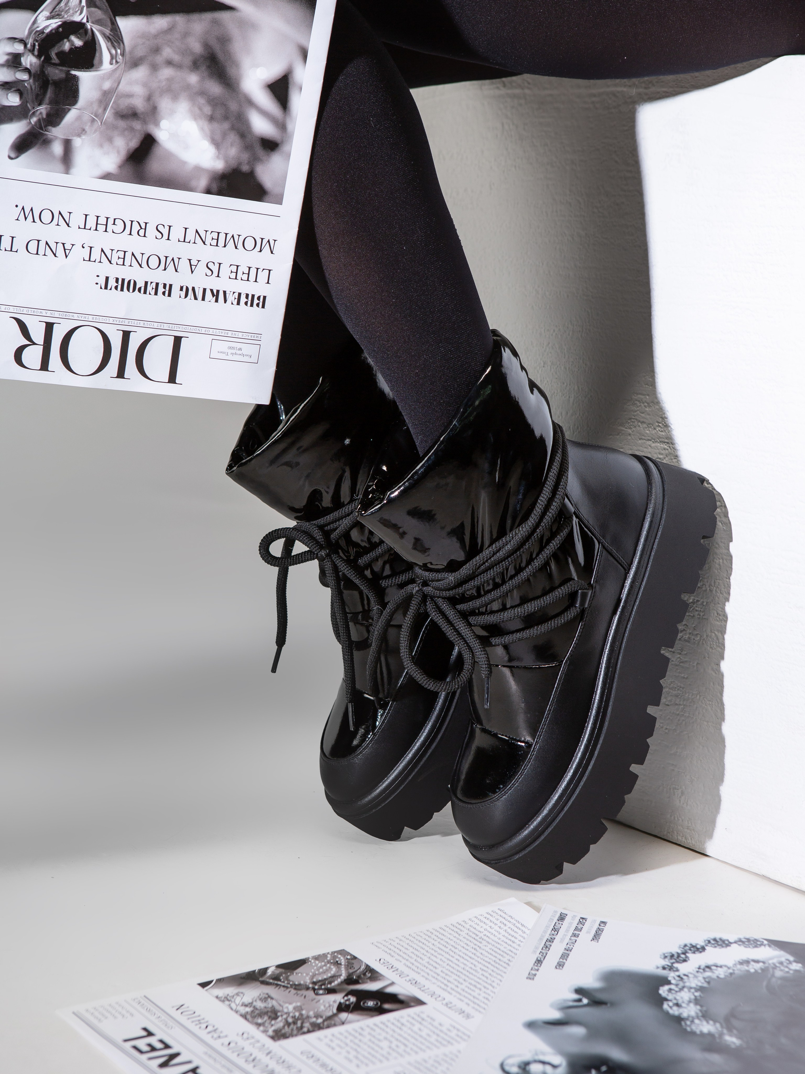 Обувь. Фотограф Мария Кольцова