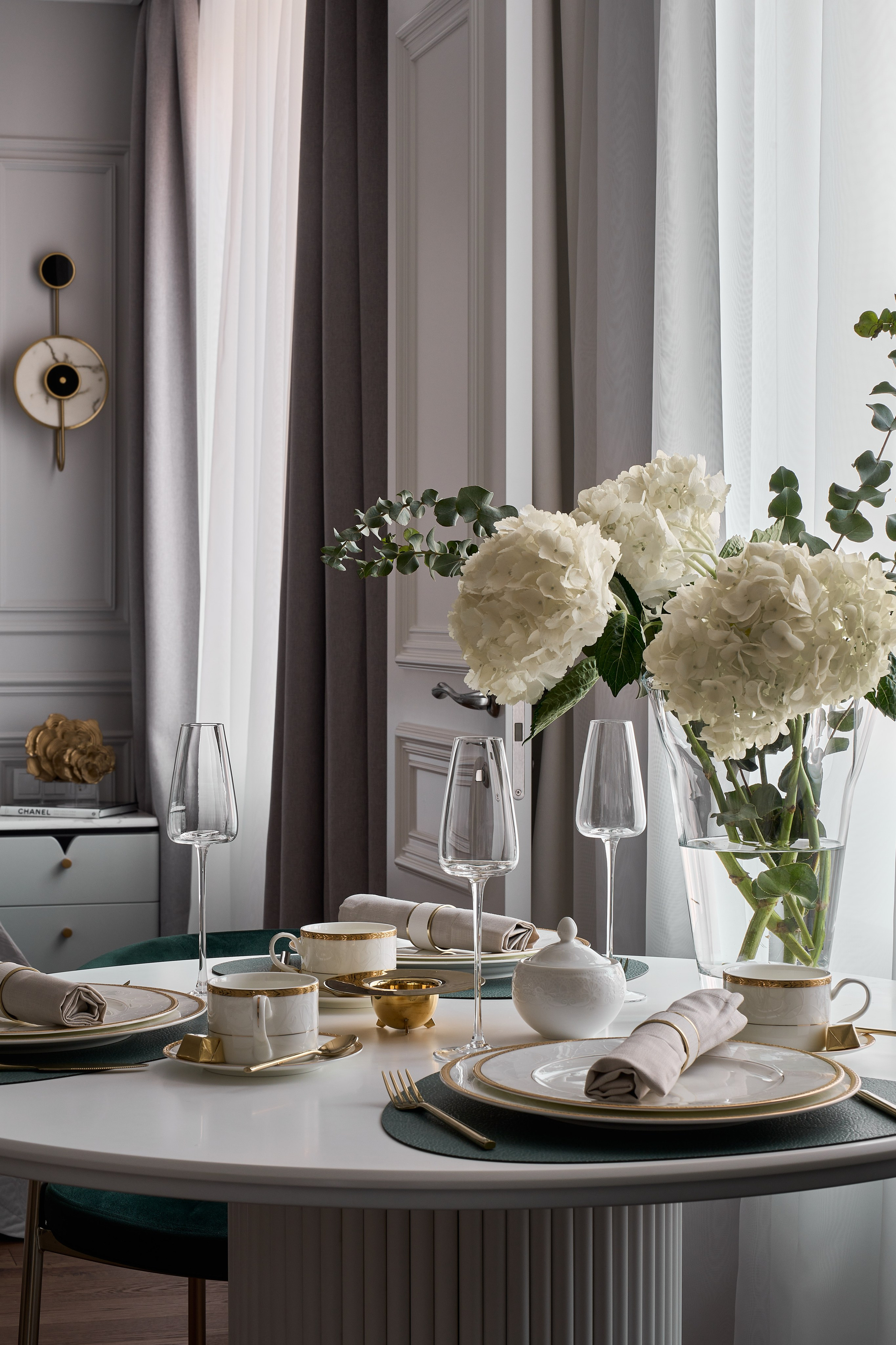 Квартира в историческом центре Москвы, по проекту компании MISIA DEVELOPMENT. Бояршинов Антон Интерьерный фотограф/видеограф Москва