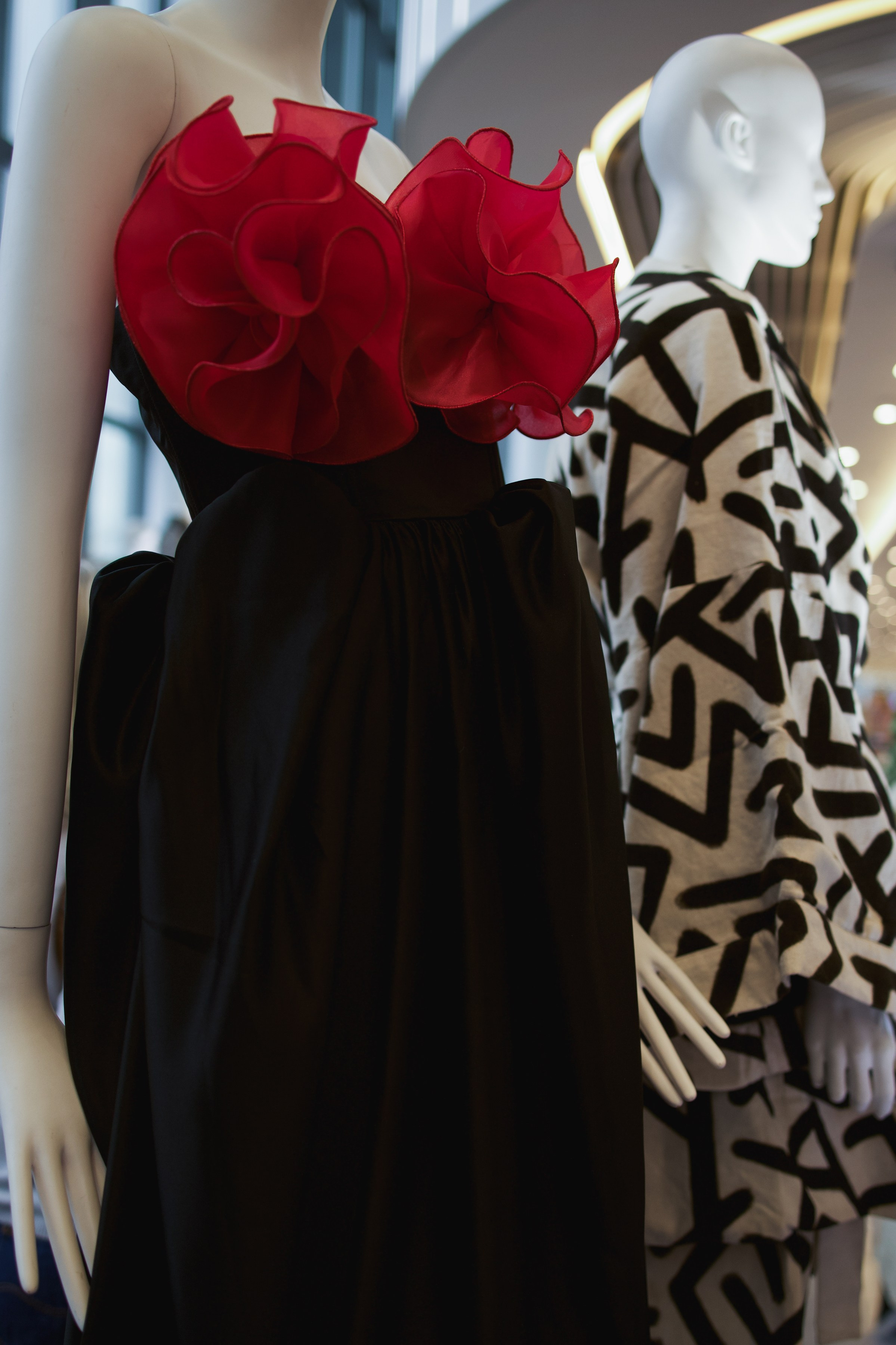 Выставка Наследие Fashion summit BRICS 2024. Фотосессии и репортаж — Фотограф в Москве — Рина Серёгина