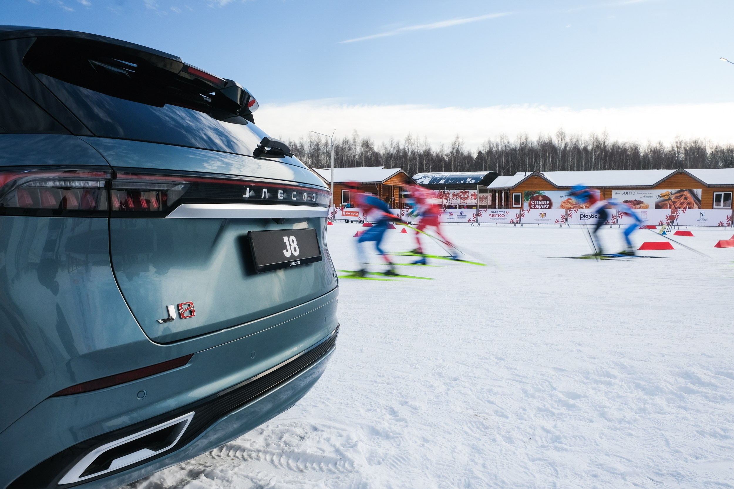 Автомобили и мотоциклы. Фотограф Женя Сальцын