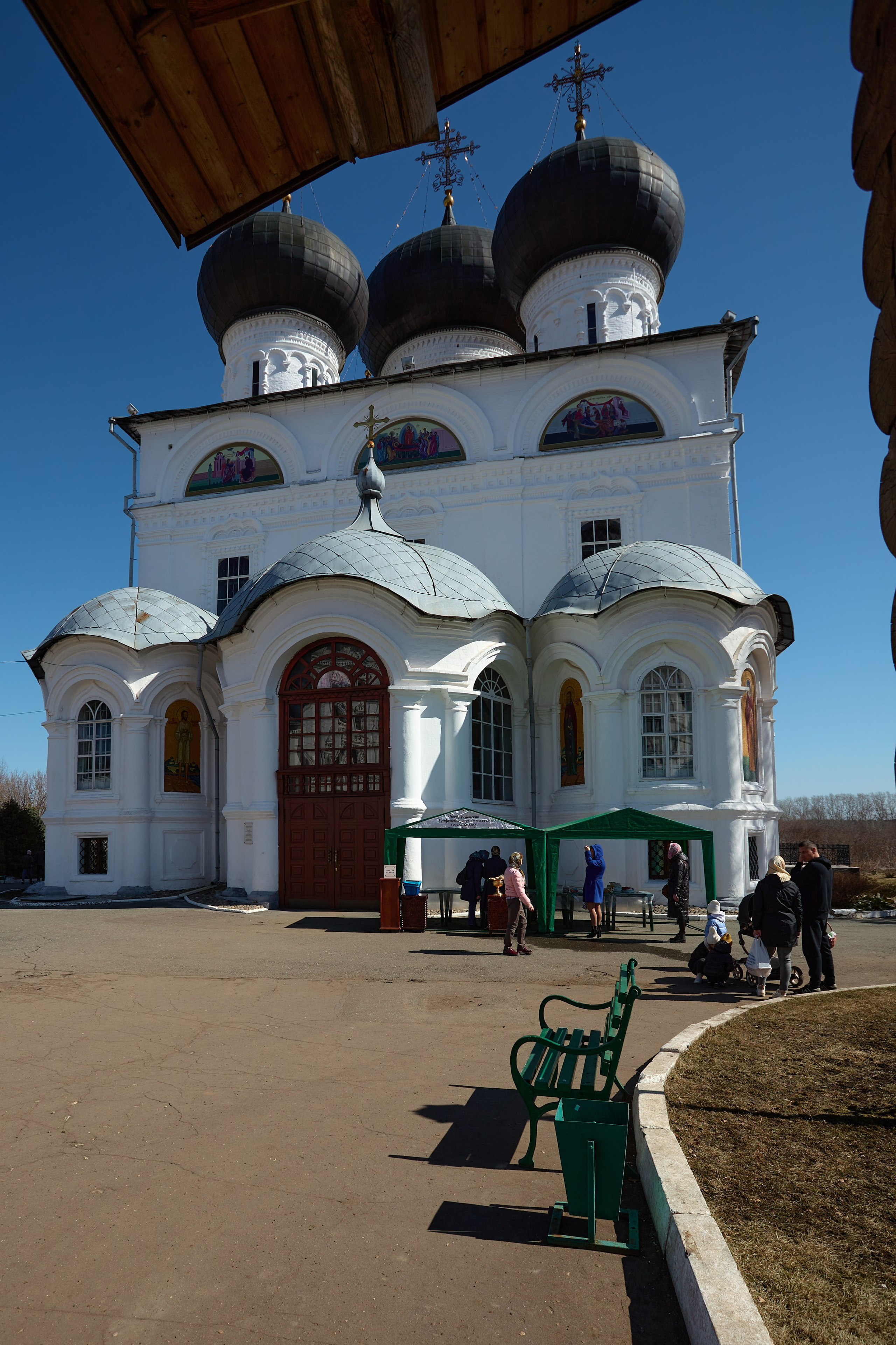 Освящение куличей. Фотограф Илья Прохоров в Кирове