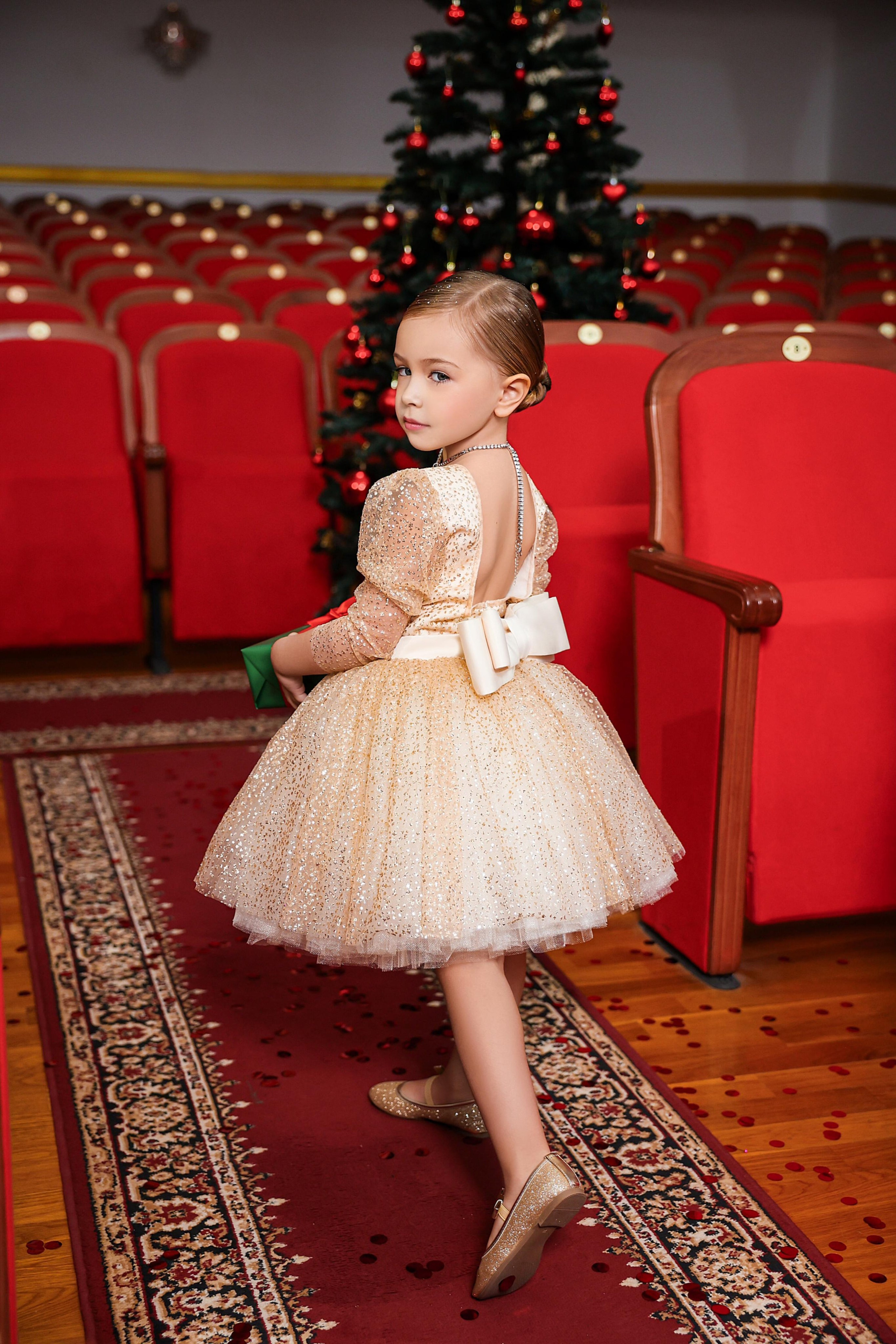 NICOLE. Модельная студия MIA Models